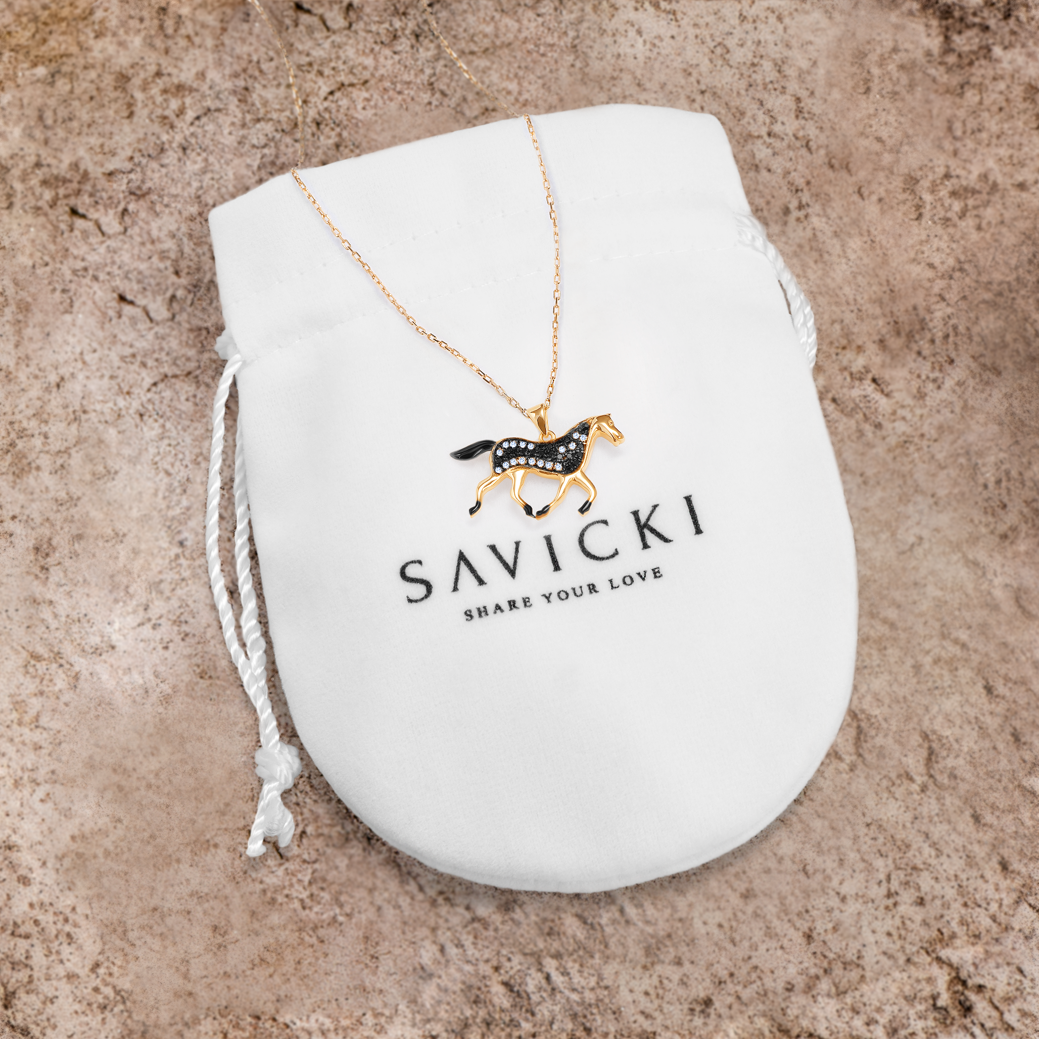 Halskette Savicki Pferd: Gold, Diamanten, schwarze Diamanten