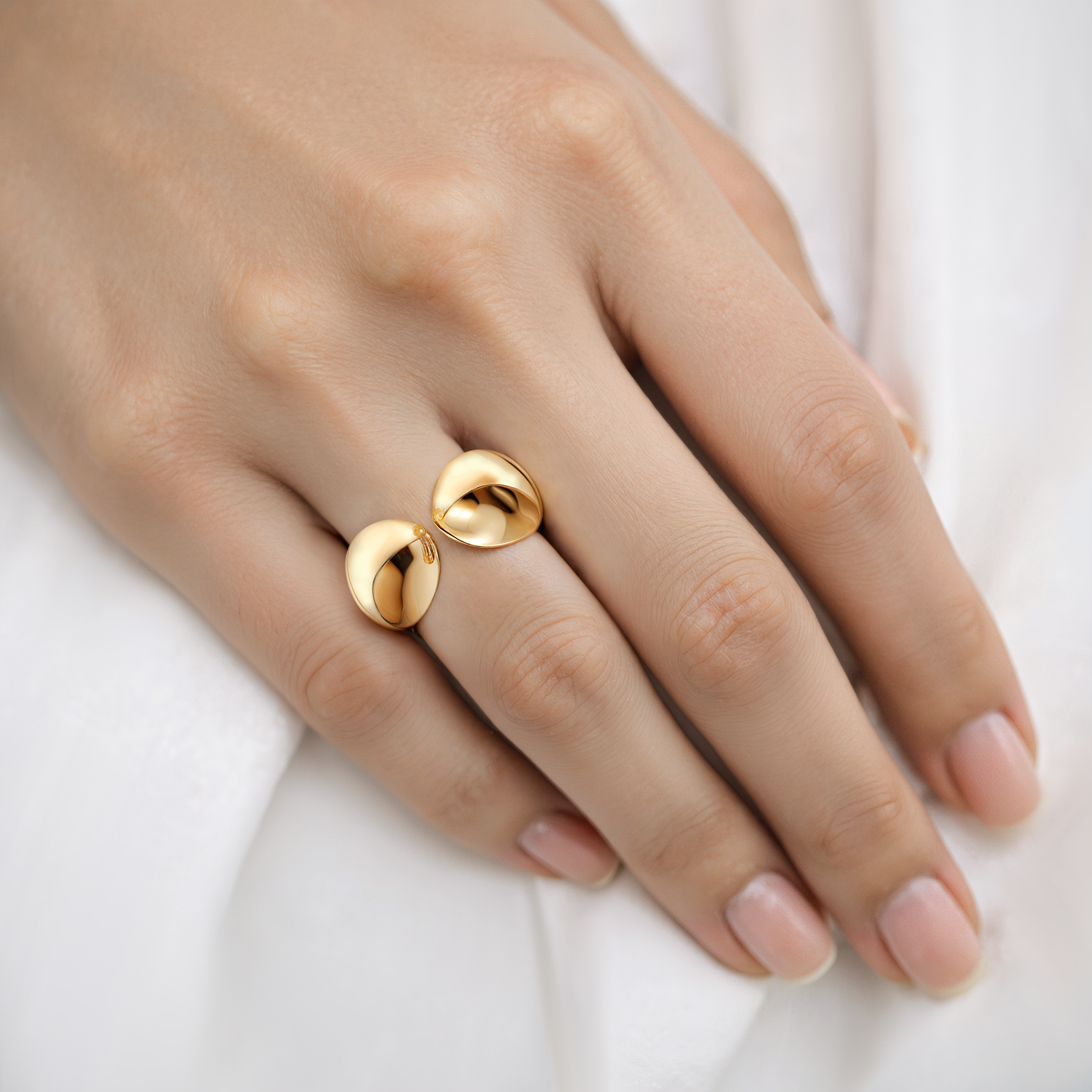 Pierścionek srebrny Rosée, pozłacany