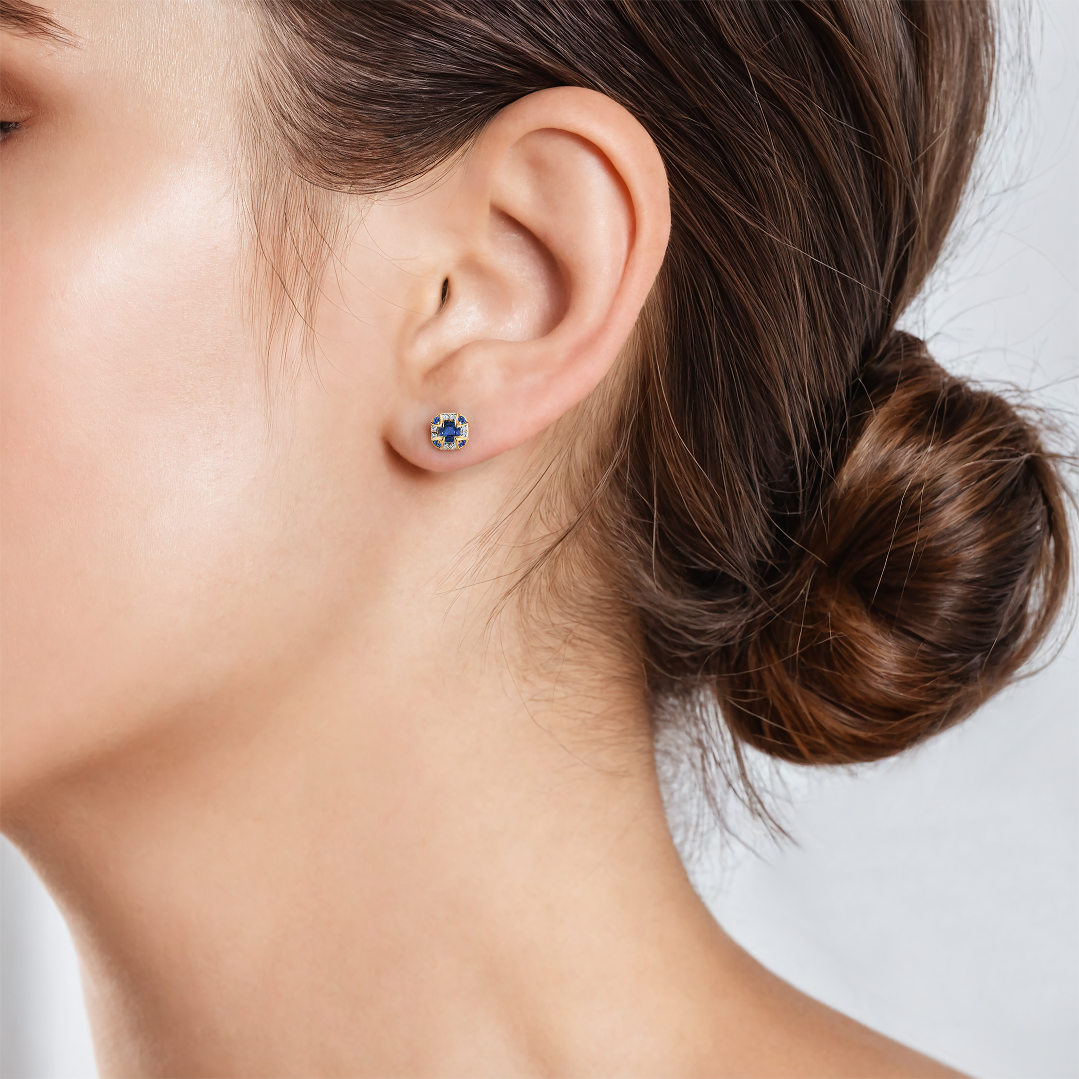 Ohrringe Rosavine: zweifarbiges Gold, blaue Saphire, Diamanten