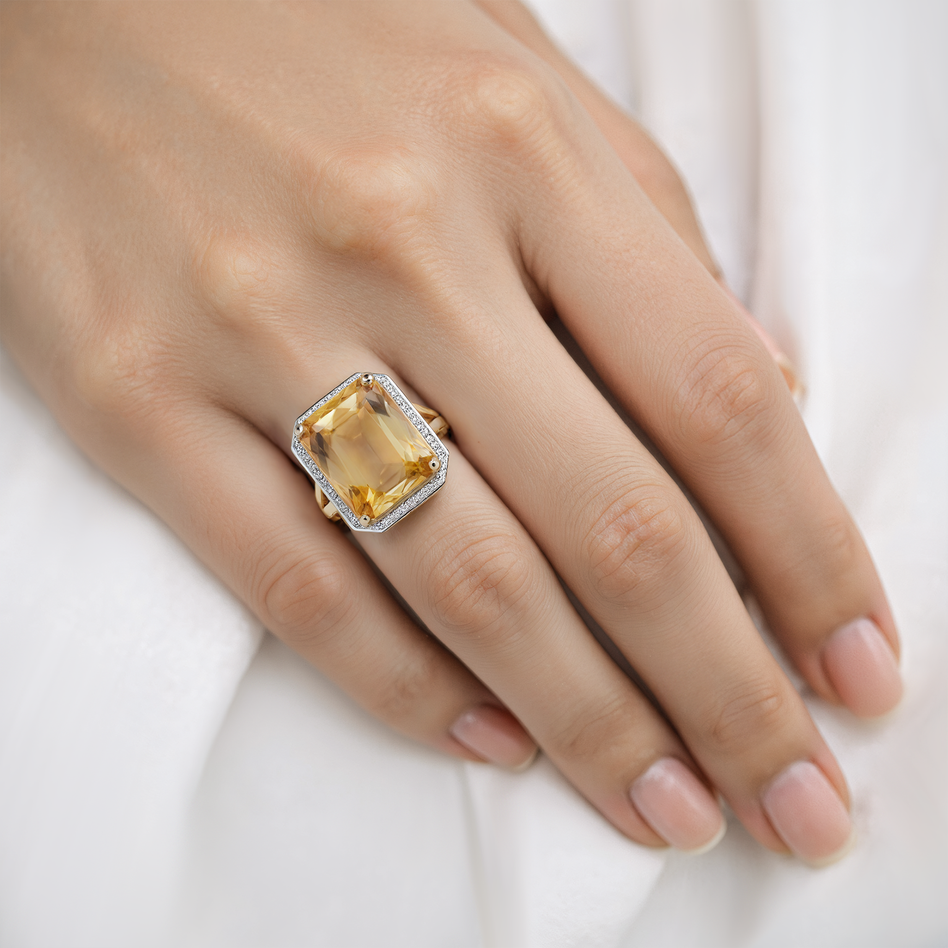 Goldring Savicki: zweifarbiges Gold, Citrin, Diamanten