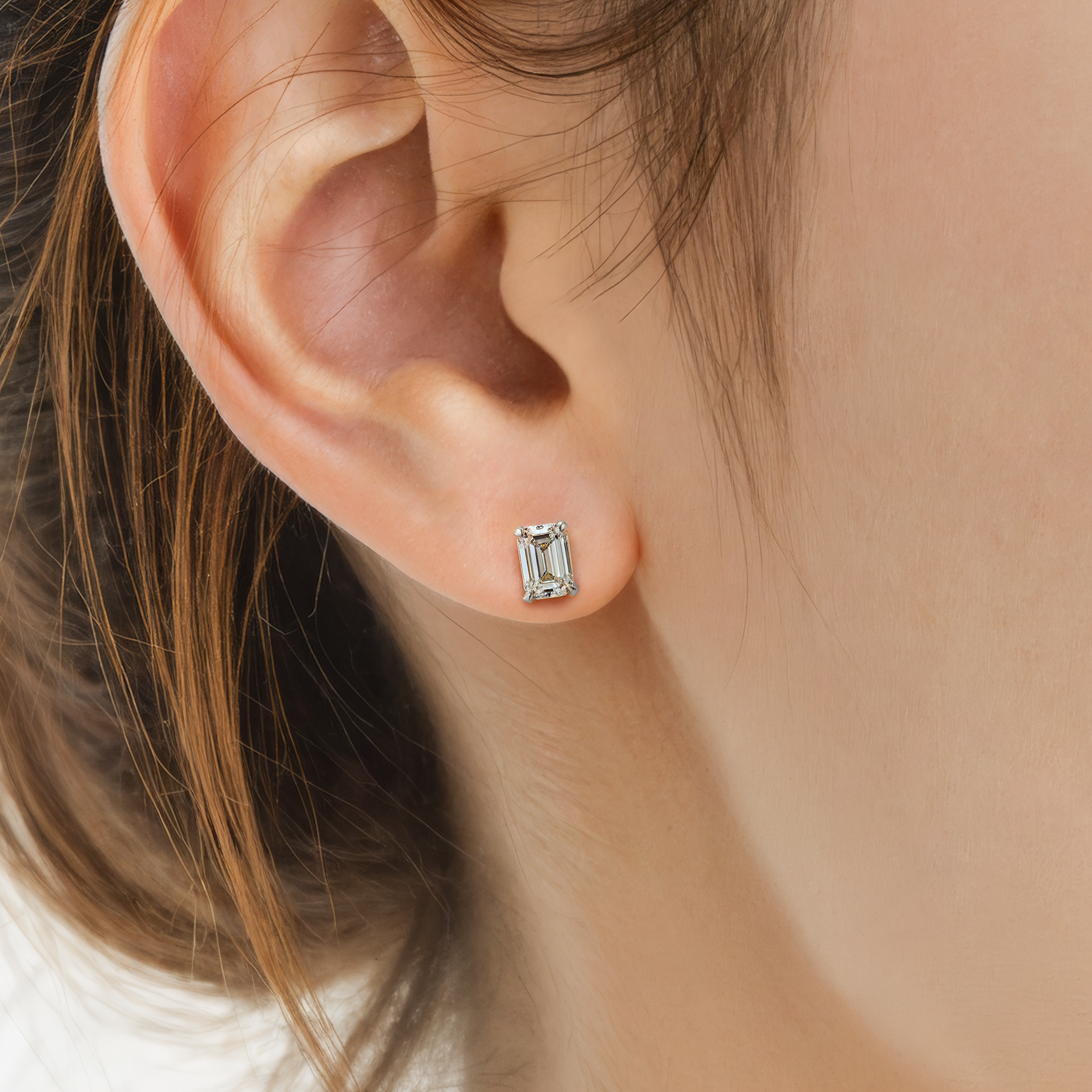 Kolczyki Share Your Love: białe złoto, diamenty laboratoryjne w szlifie szmaragdowym - 4