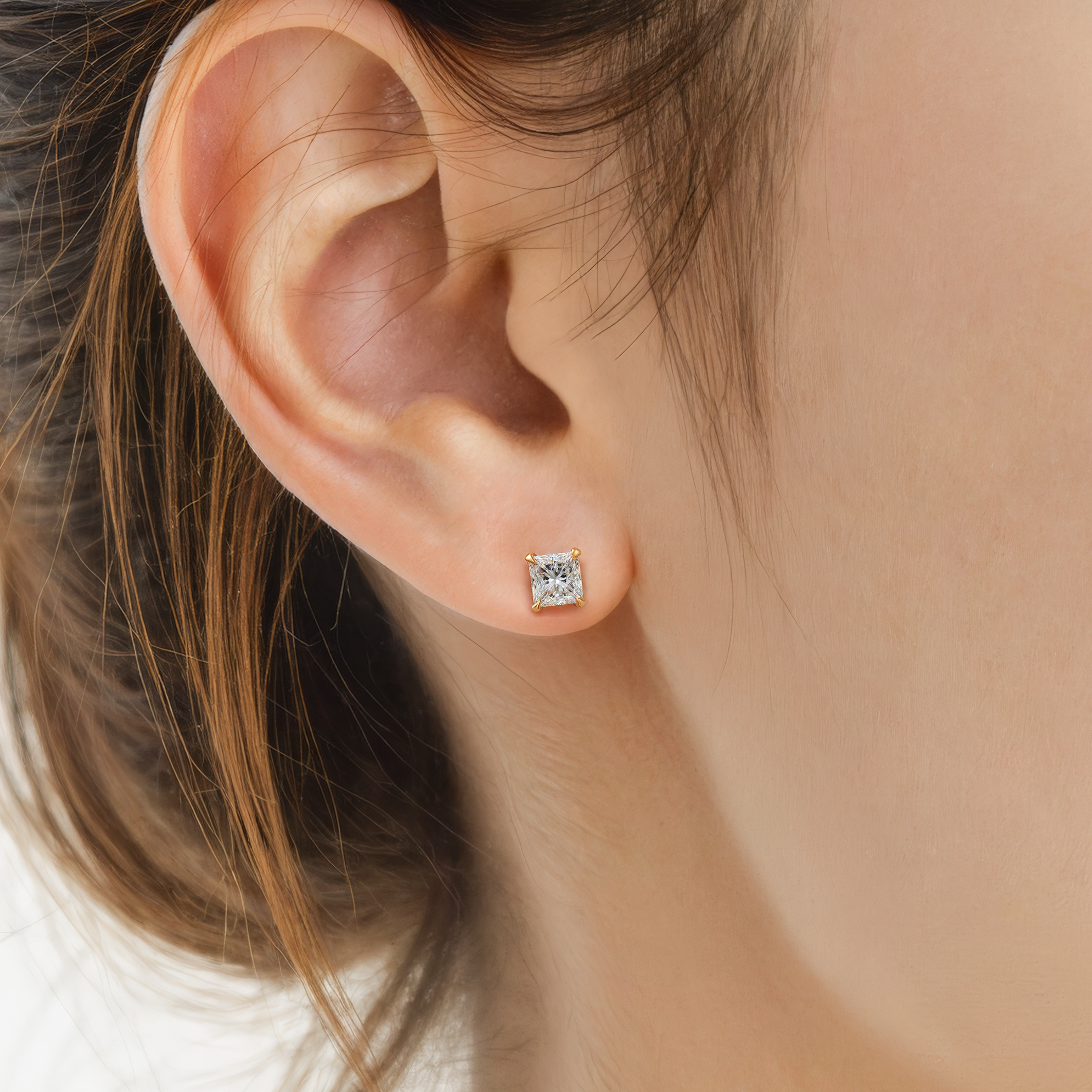 Kolczyki Share Your Love: złote, diamenty laboratoryjne w szlifie princessa - 4