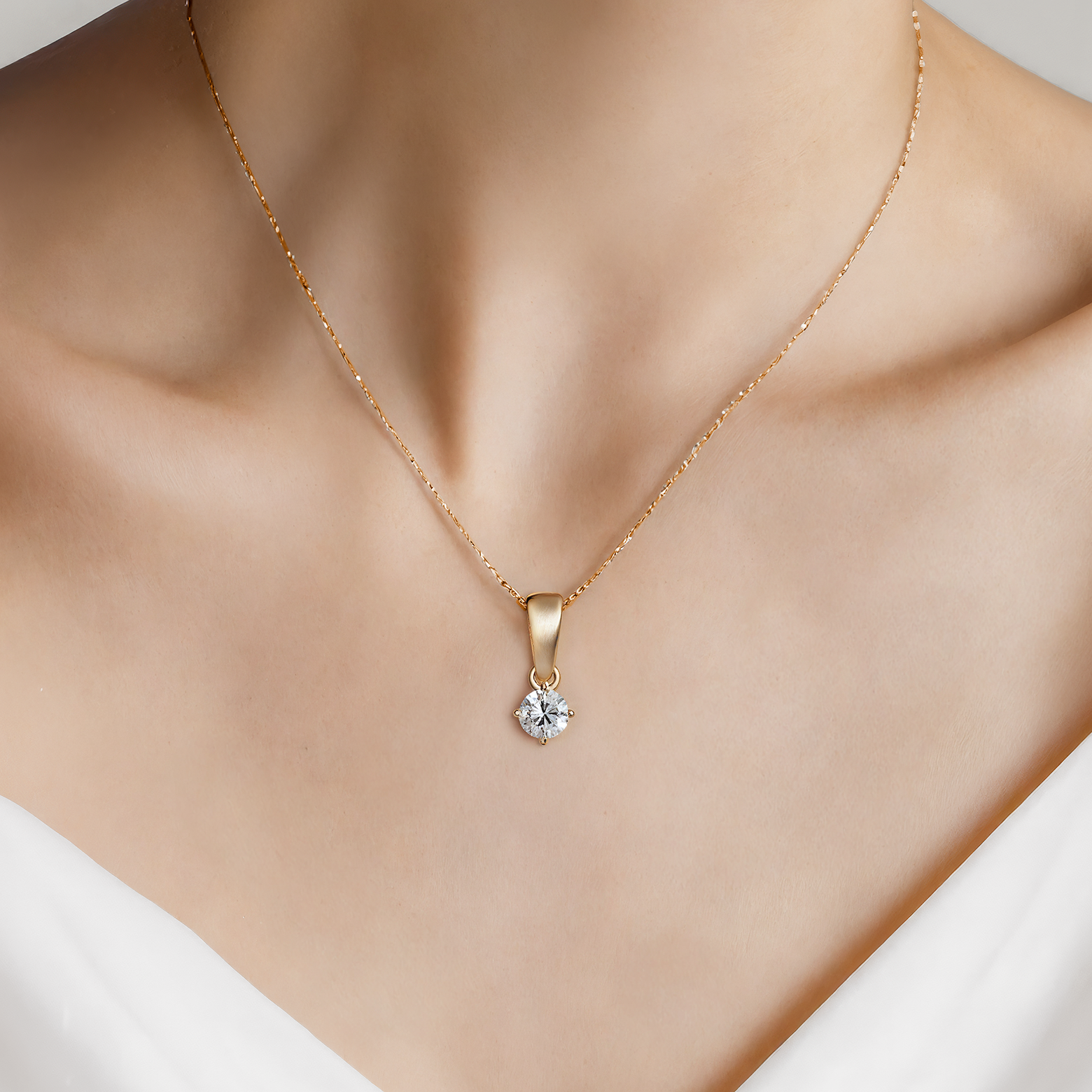 Zawieszka The Light: złota, diament - 4