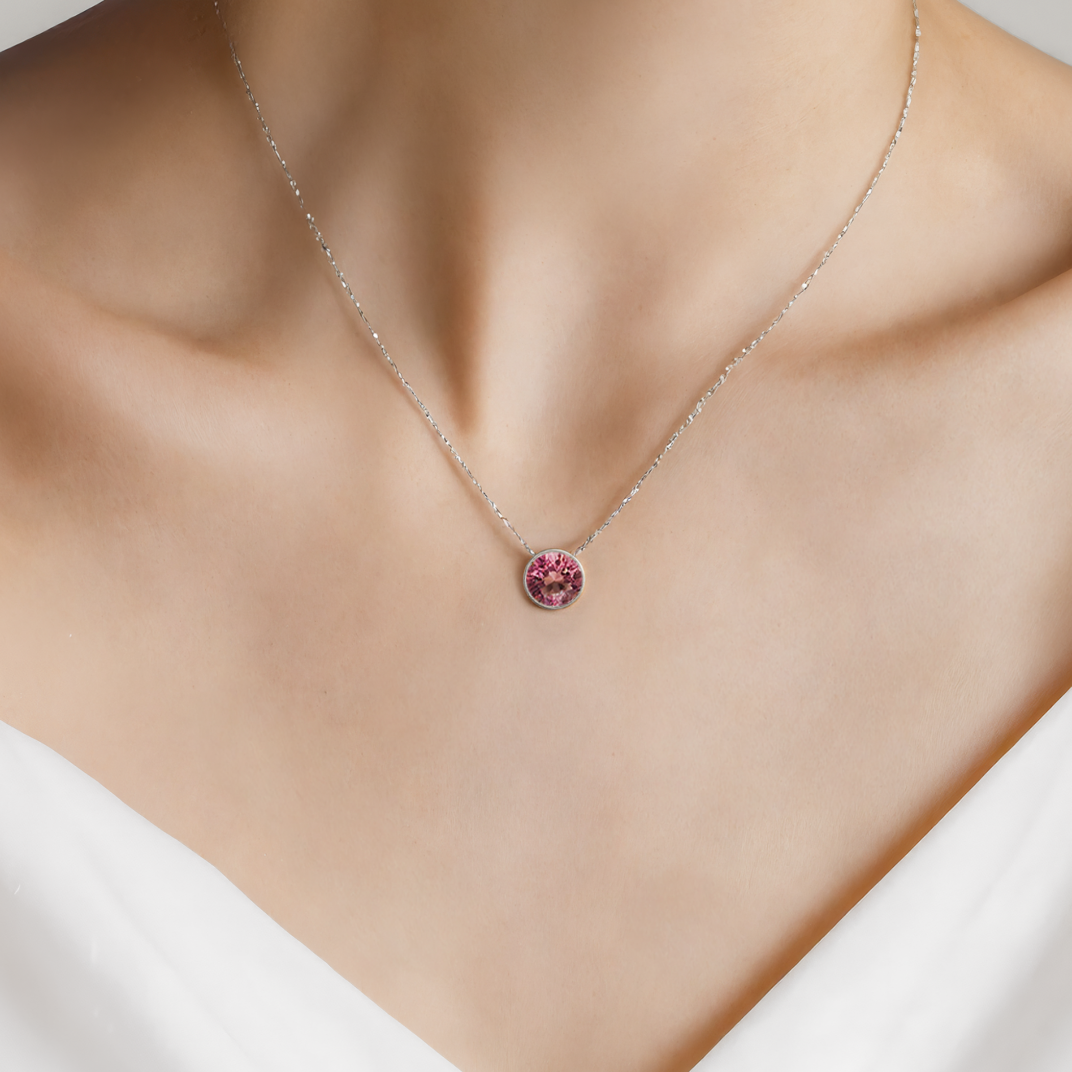 Naszyjnik The Journey: białe złoto, różowy diament laboratoryjny