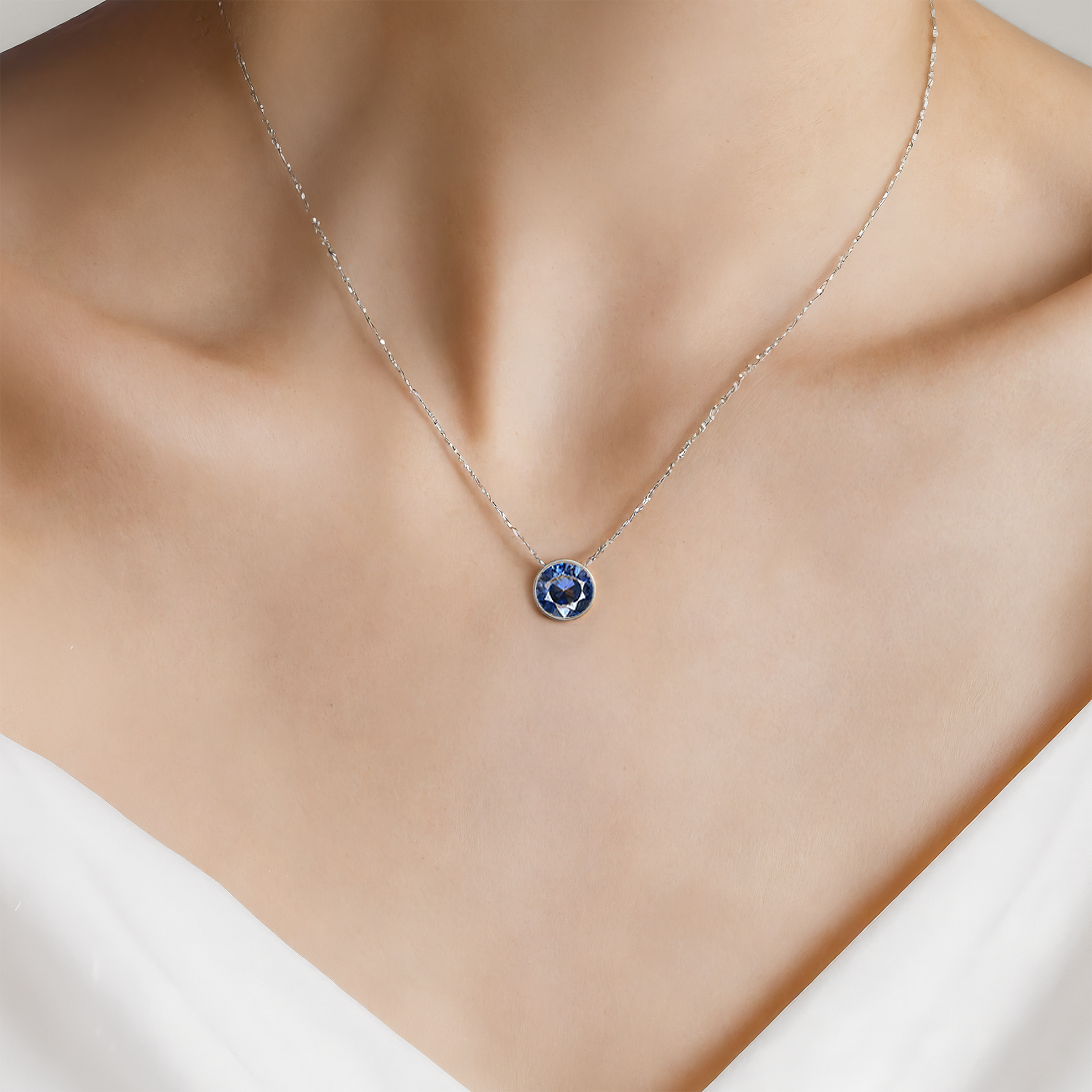 Naszyjnik The Journey: białe złoto, niebieski diament laboratoryjny