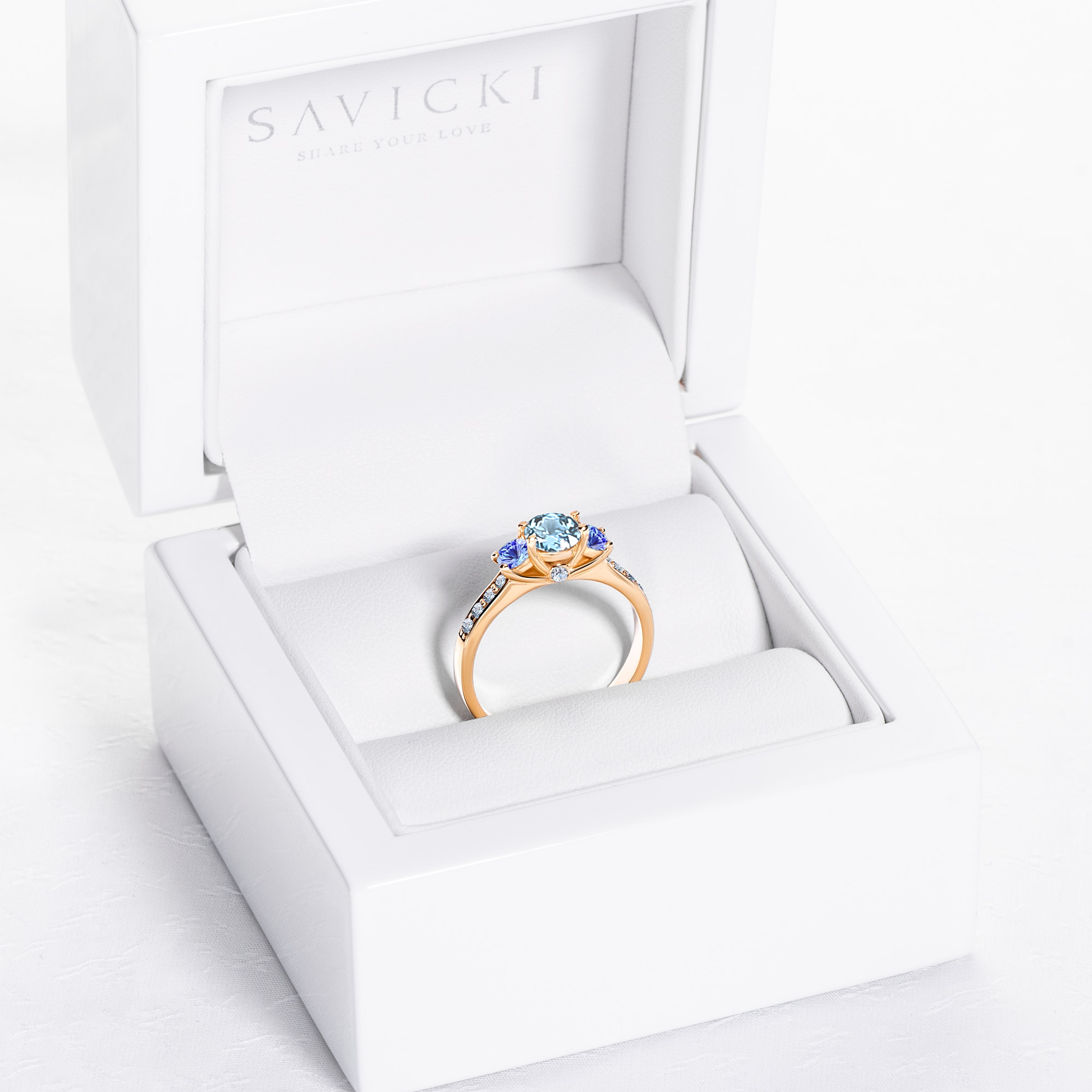 Pierścionek zaręczynowy Dream: złoty, akwamaryn