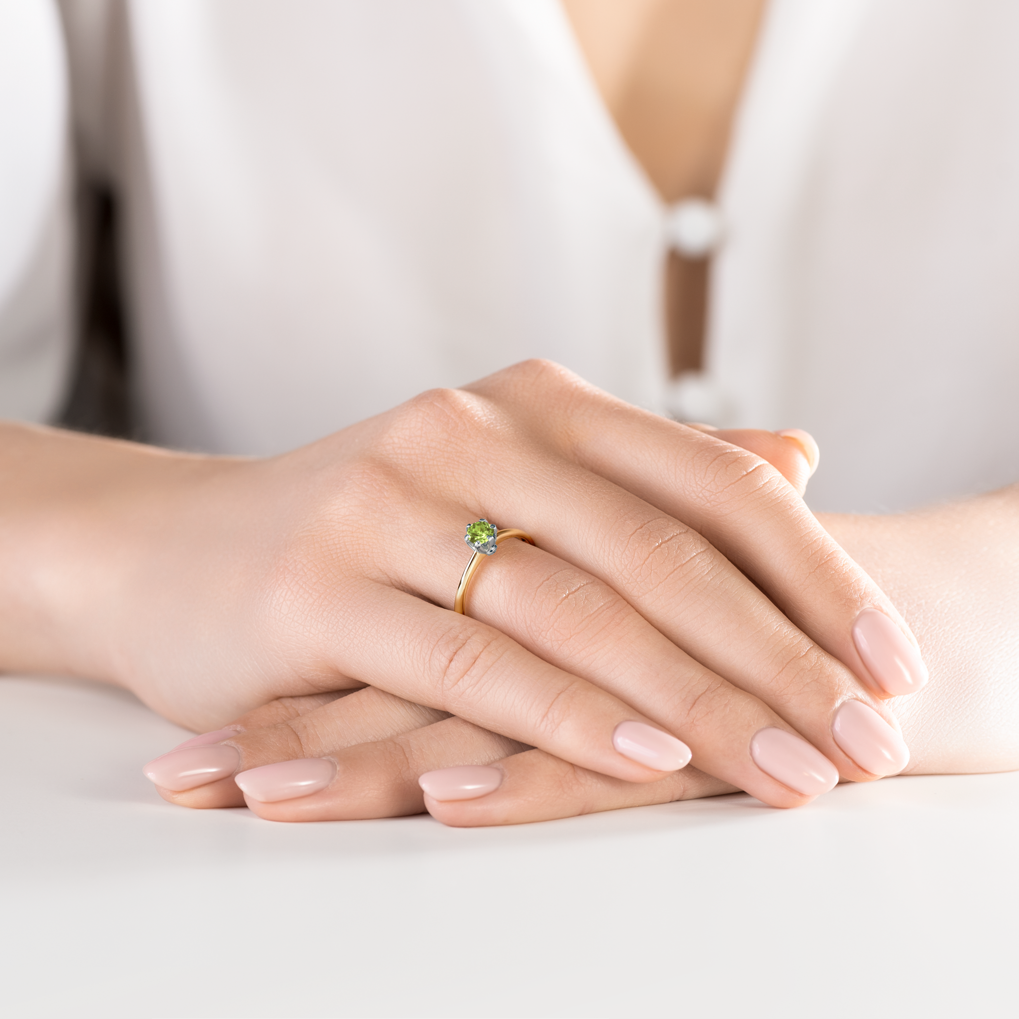 Pierścionek zaręczynowy The Journey: dwukolorowe złoto, oliwin