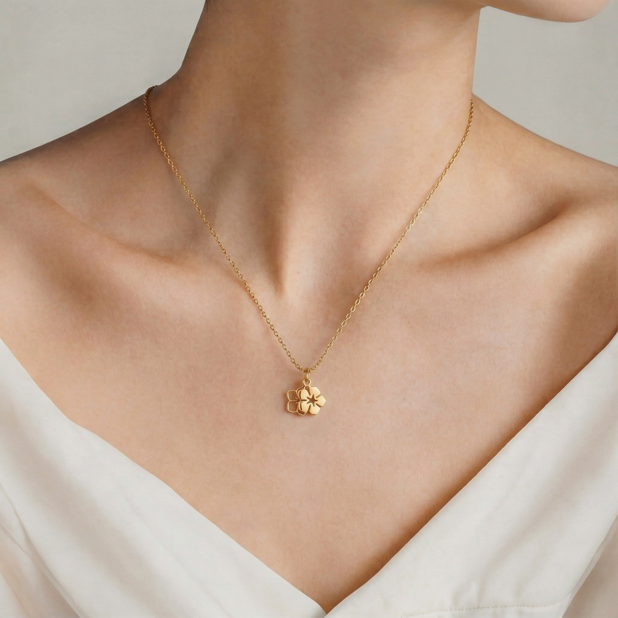 Kette Savicki Blume: Gold