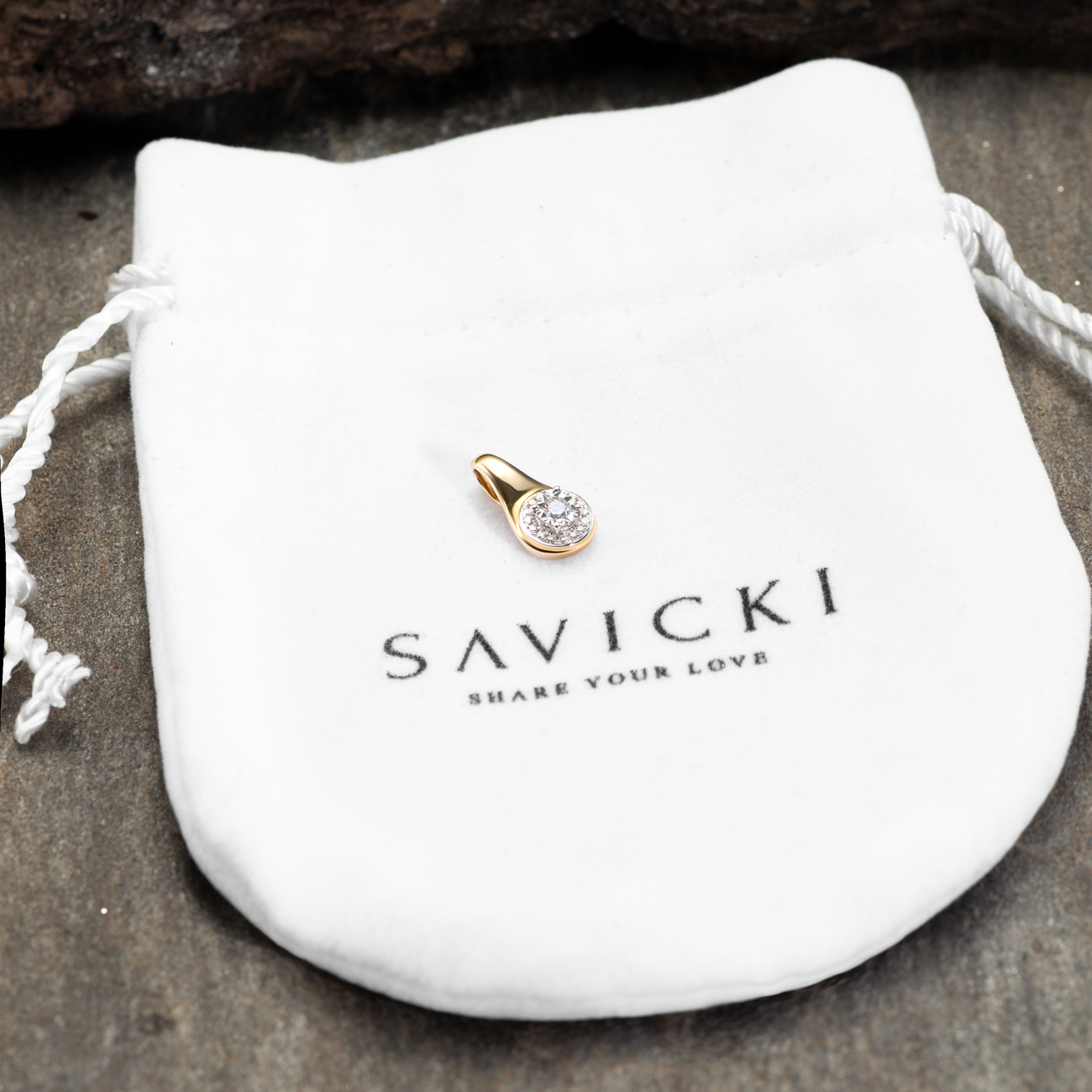 Zawieszka Savicki: złota, diamenty - 4