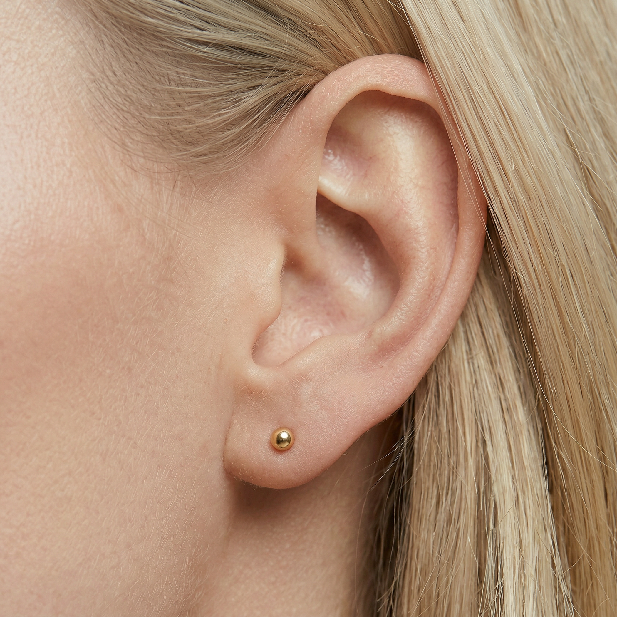 Kolczyki kulki Savicki: Super lekkie złote (585) 4mm - 6