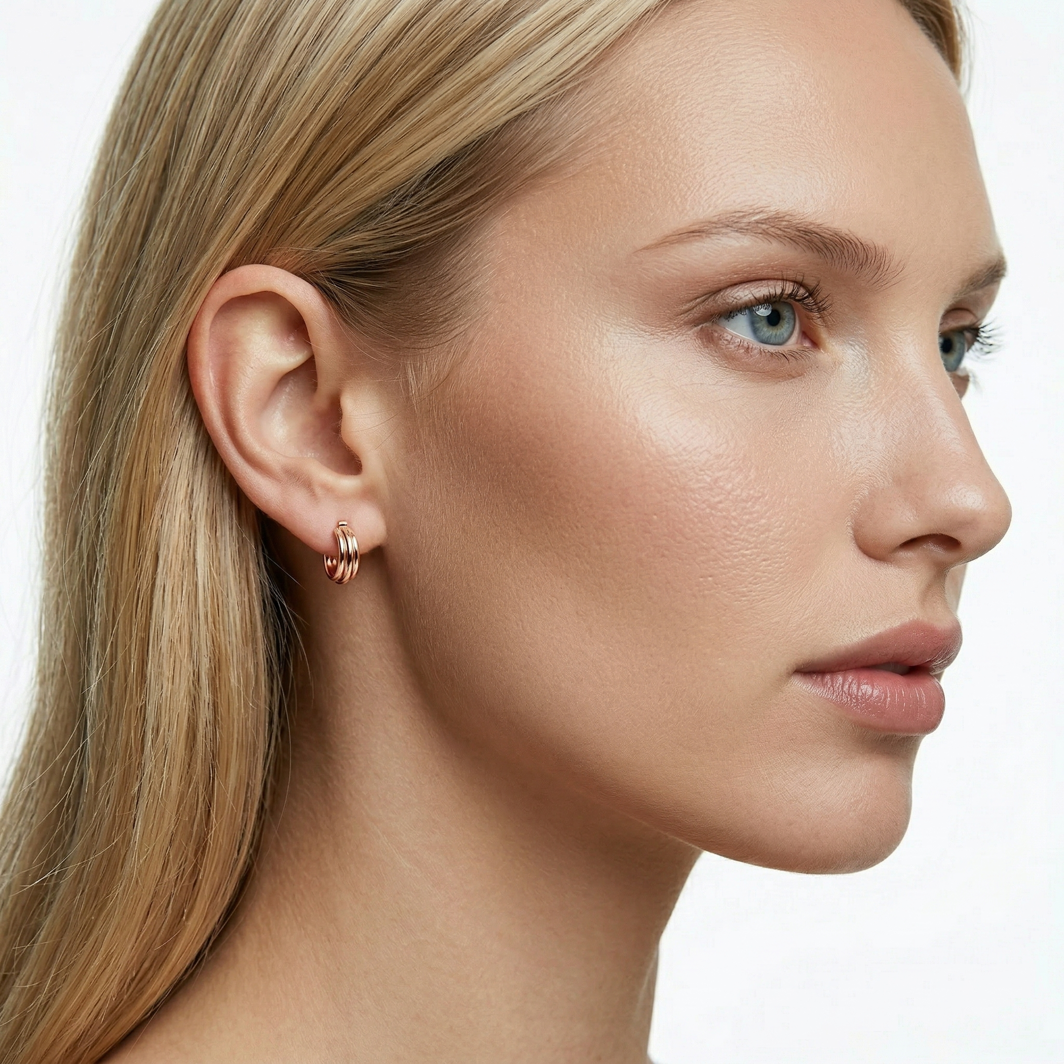 Kolczyki SAVICKI: zdobione żłobieniem złote (585) - 4