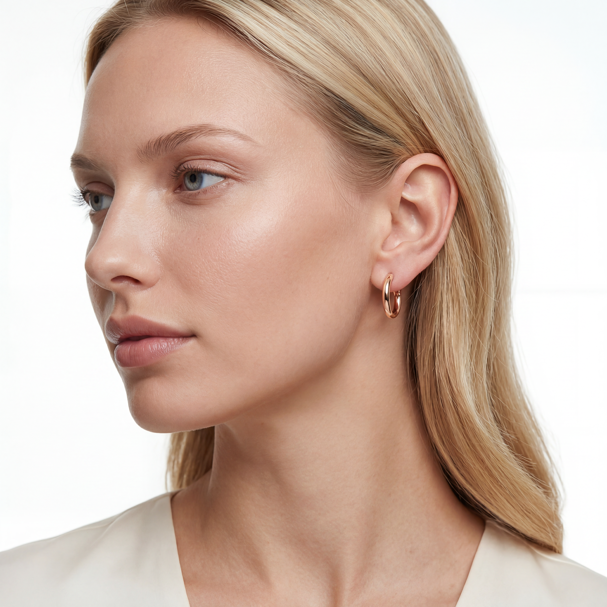 Lekkie Kolczyki koła Savicki: diamentowane złote (585) 2,5cm - 4