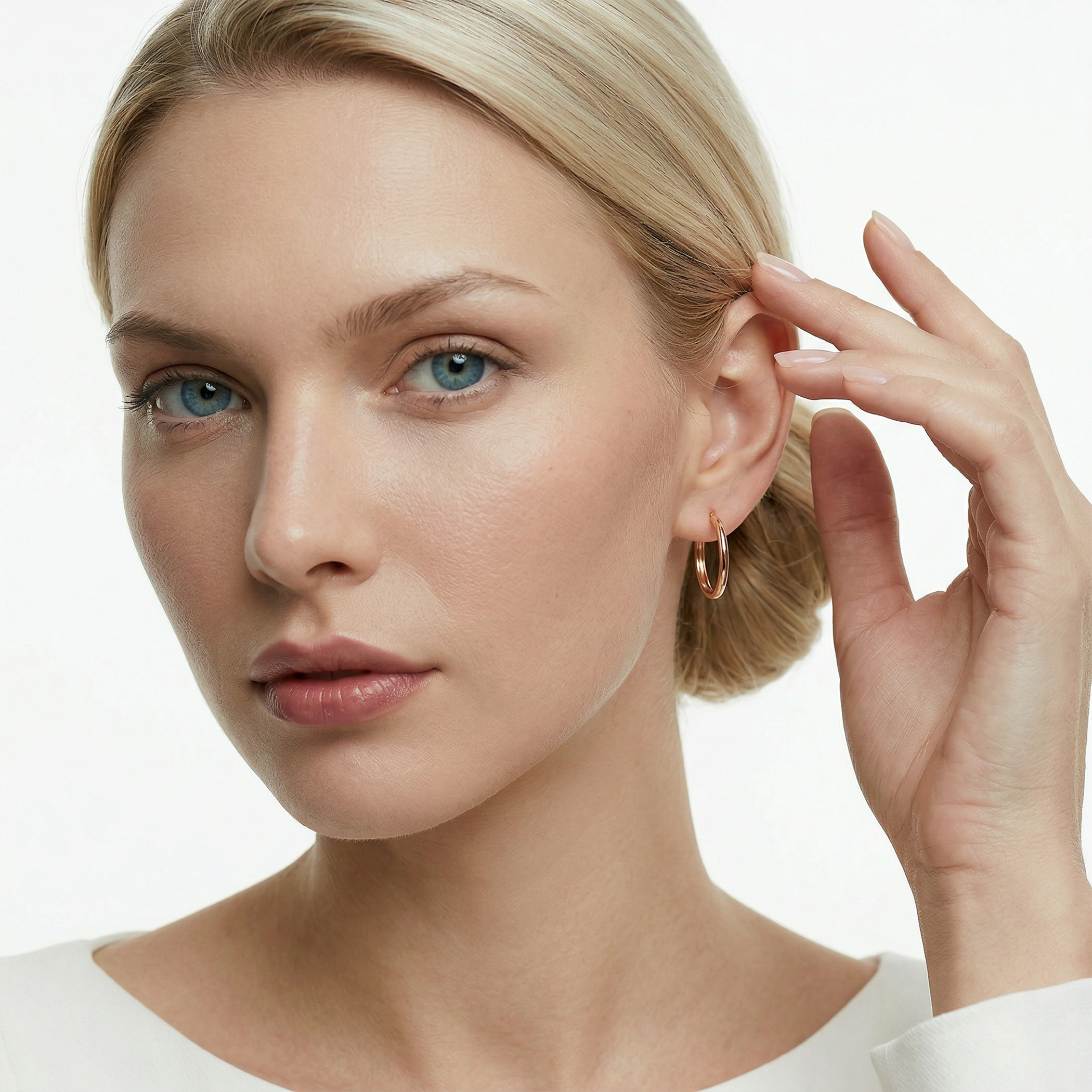 Lekkie Kolczyki koła Savicki: złote (585) 2cm - 4