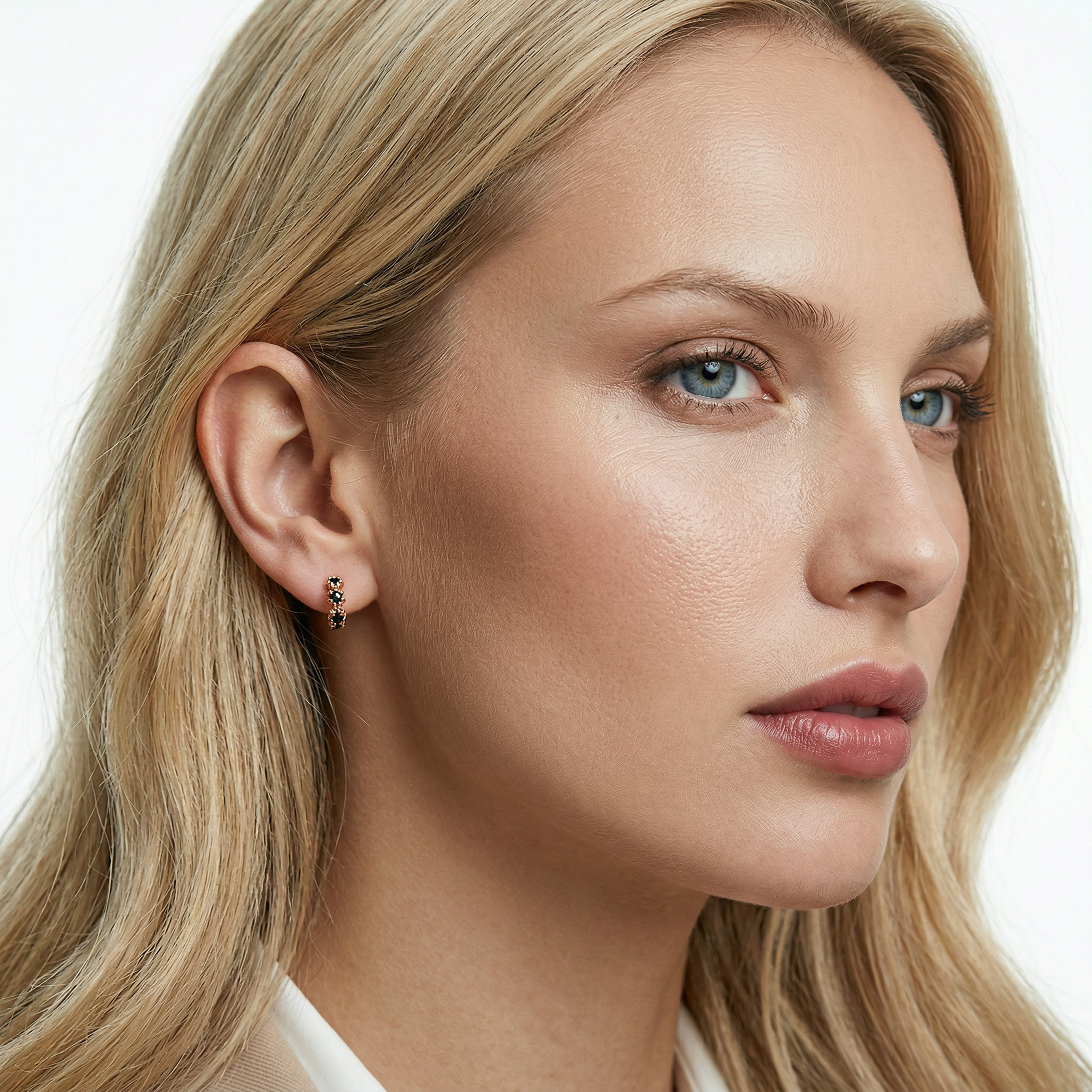 Kolczyki Savicki: złote (585) kwiatki z czarnymi cyrkoniami - 6