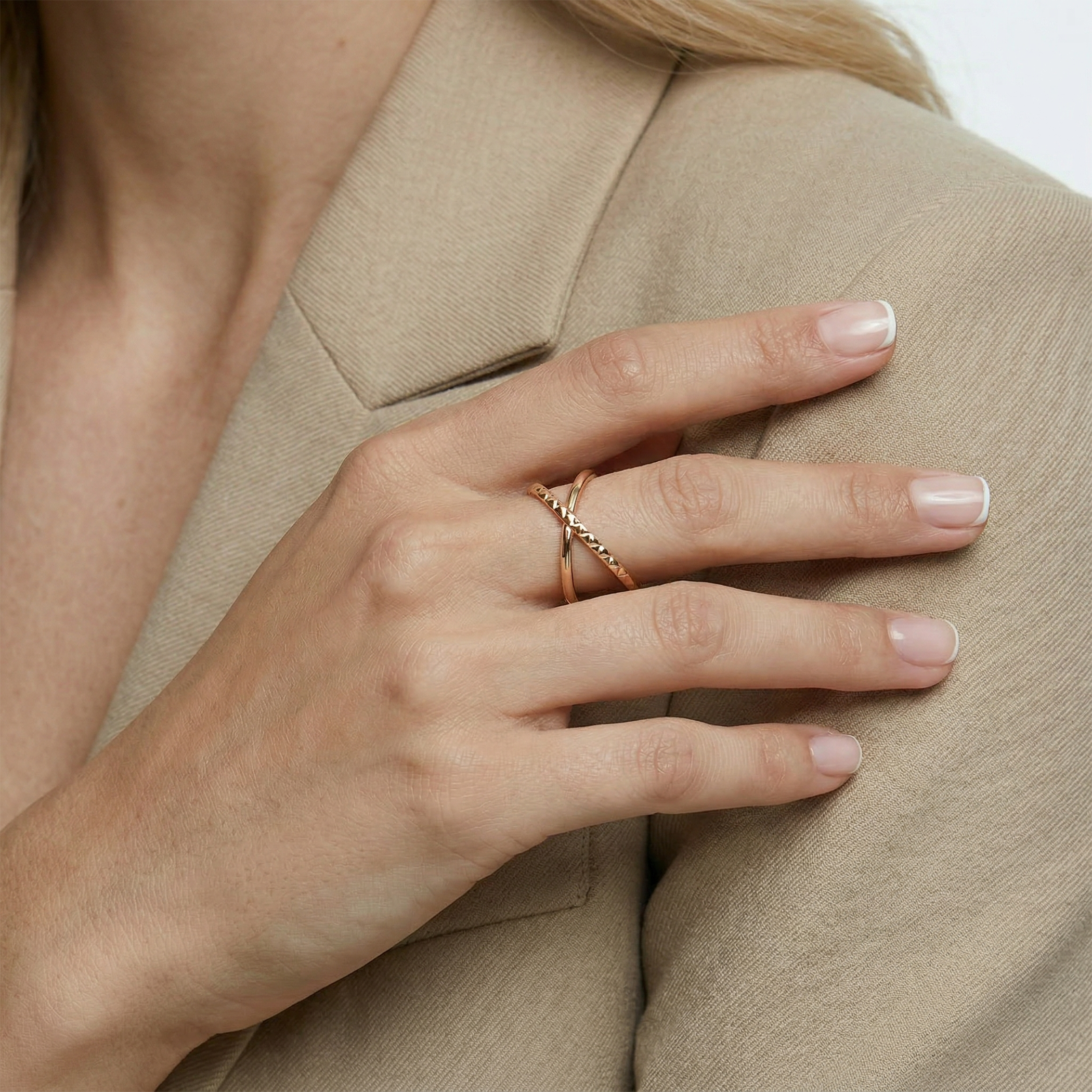 Pierścionek SAVICKI: złoty X diamentowany - 6