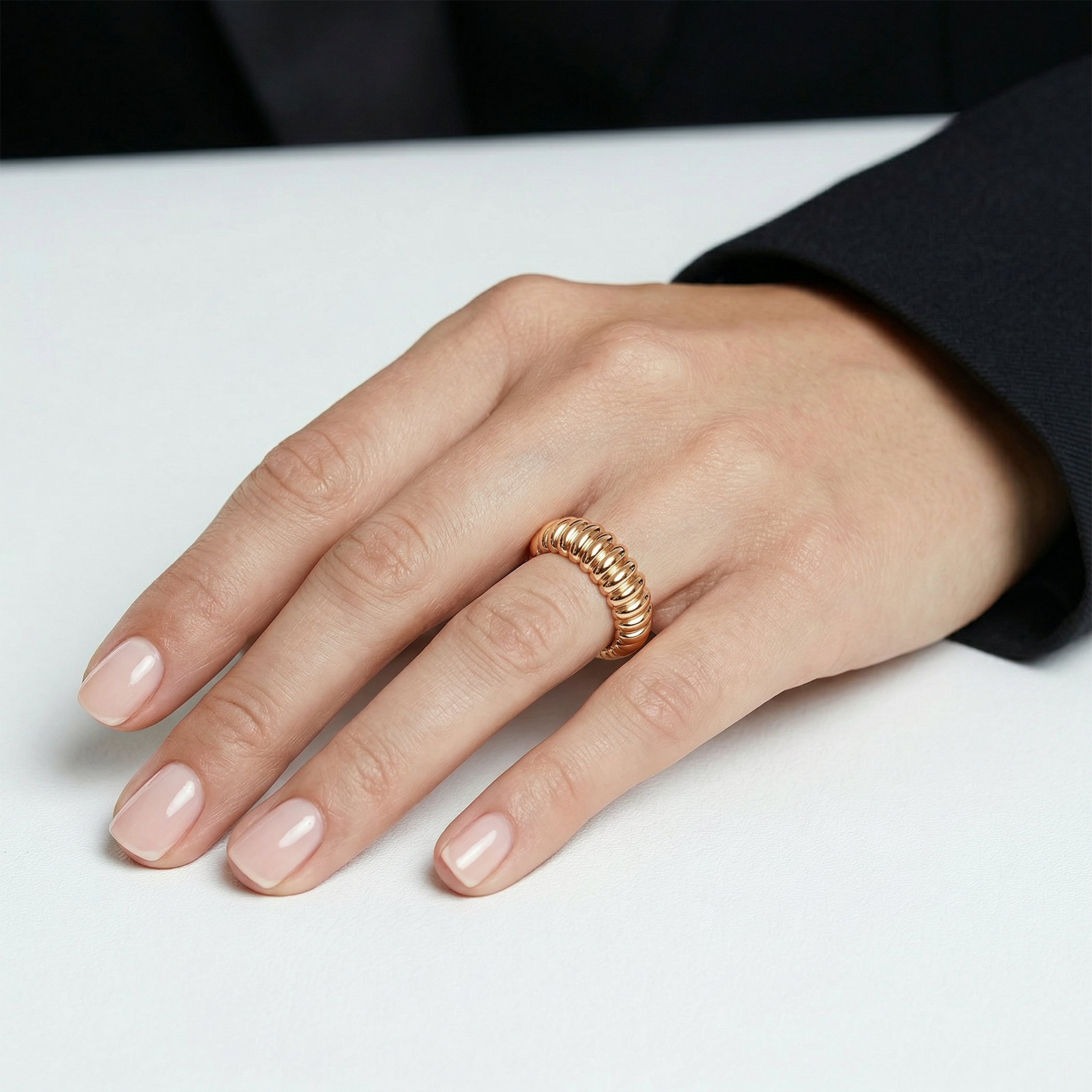 Pierścionek SAVICKI: złoty gładko żłobiony - 6