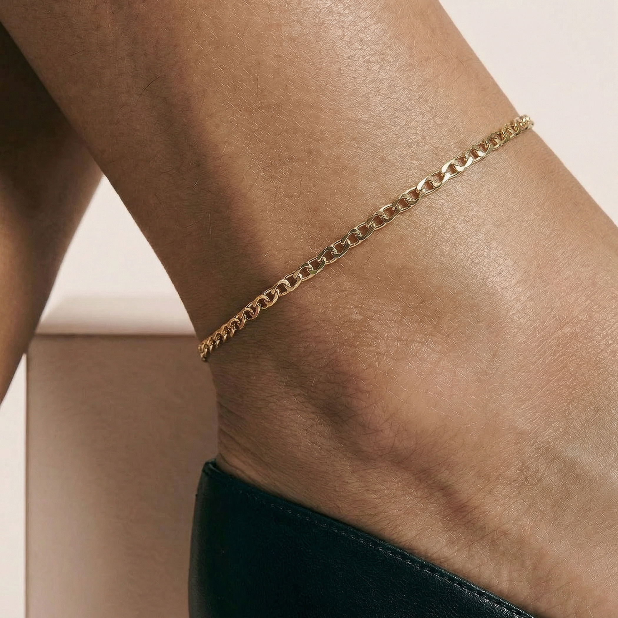 Bransoletka Łańcuszkowa na nogę o splocie gucci marina złota 585 25cm - 5