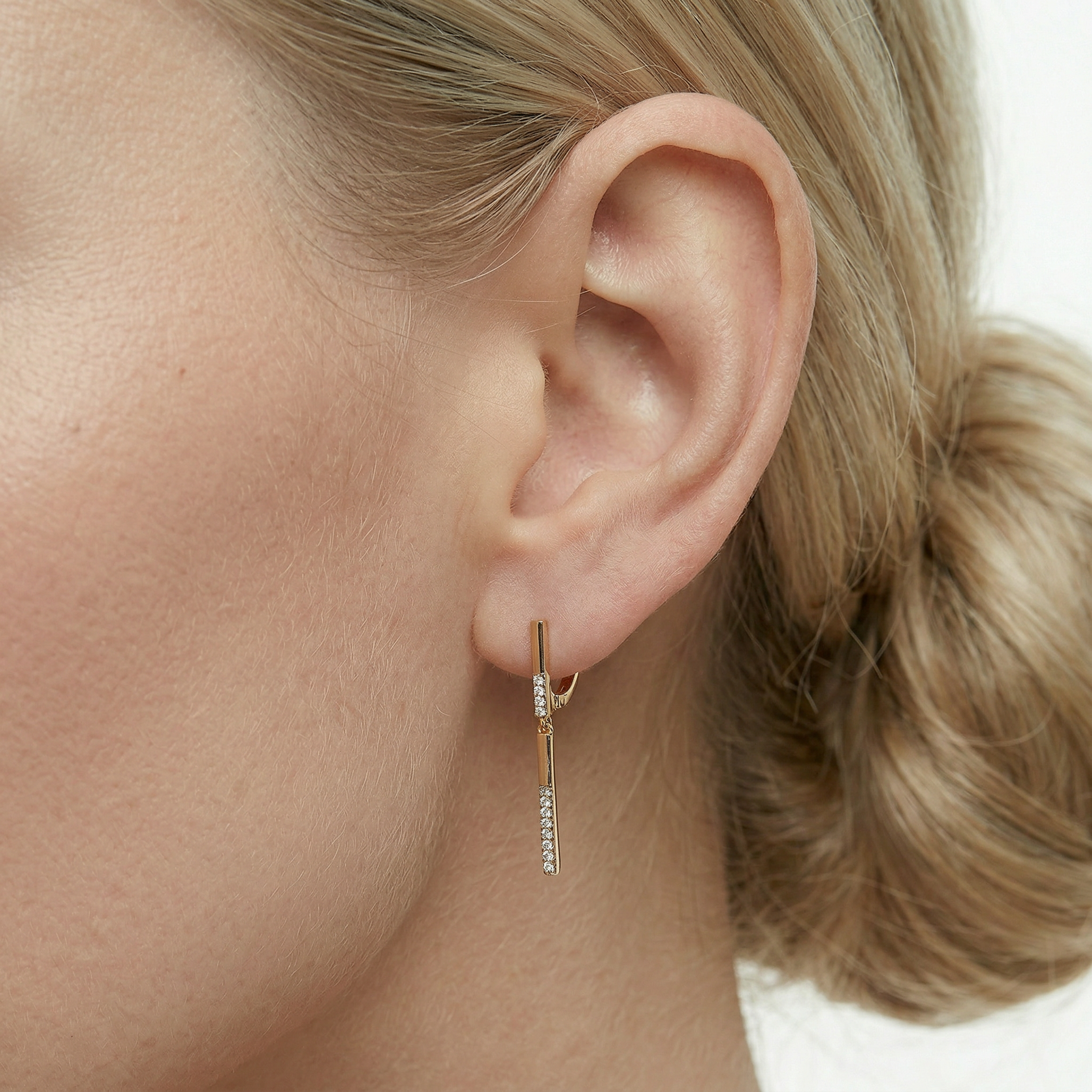 Kolczyki wiszące Savicki: złote pręciki z cyrkoniami - 6