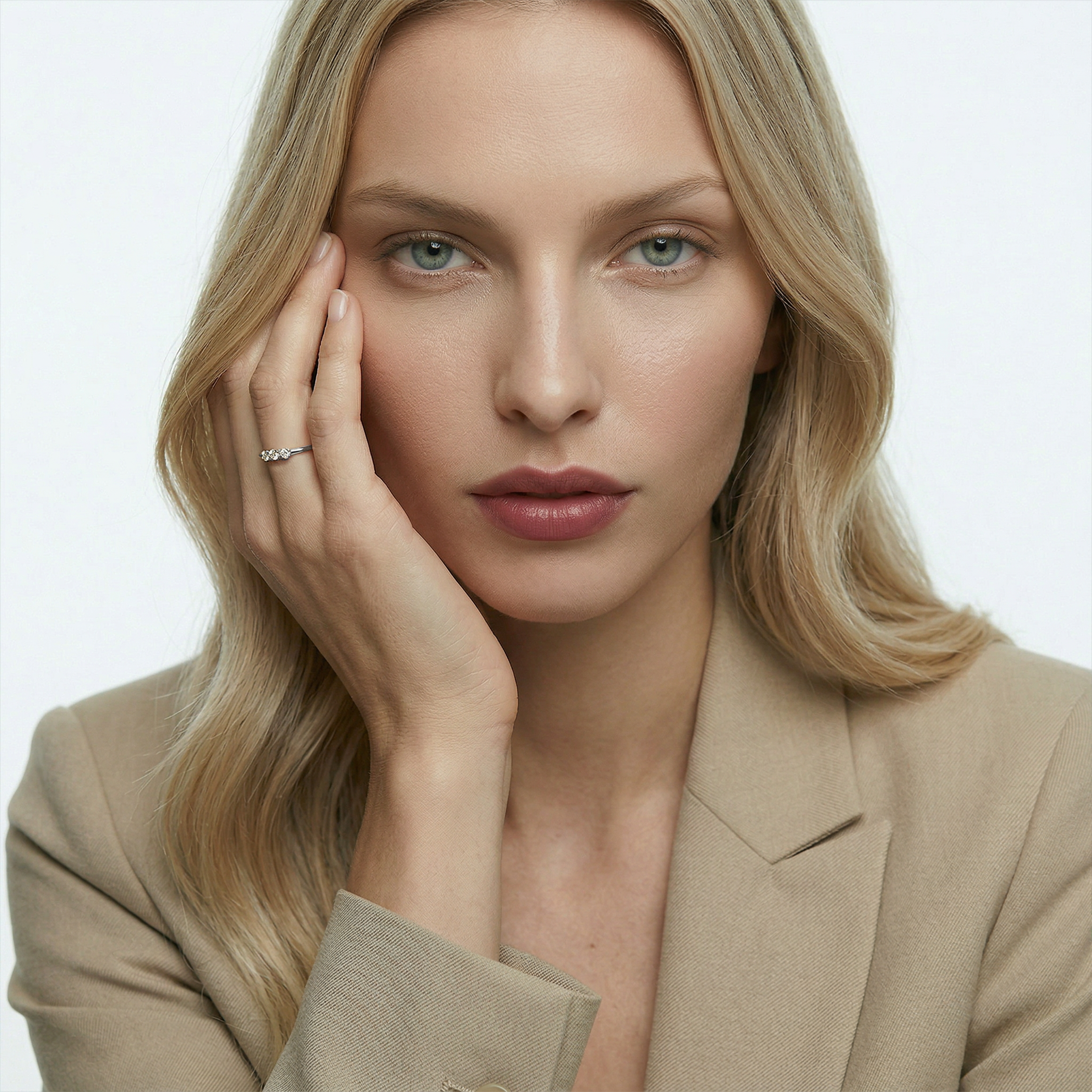 Pierścionek z białego złota z diamentami laboratoryjnymi 3x0,1ct - 5