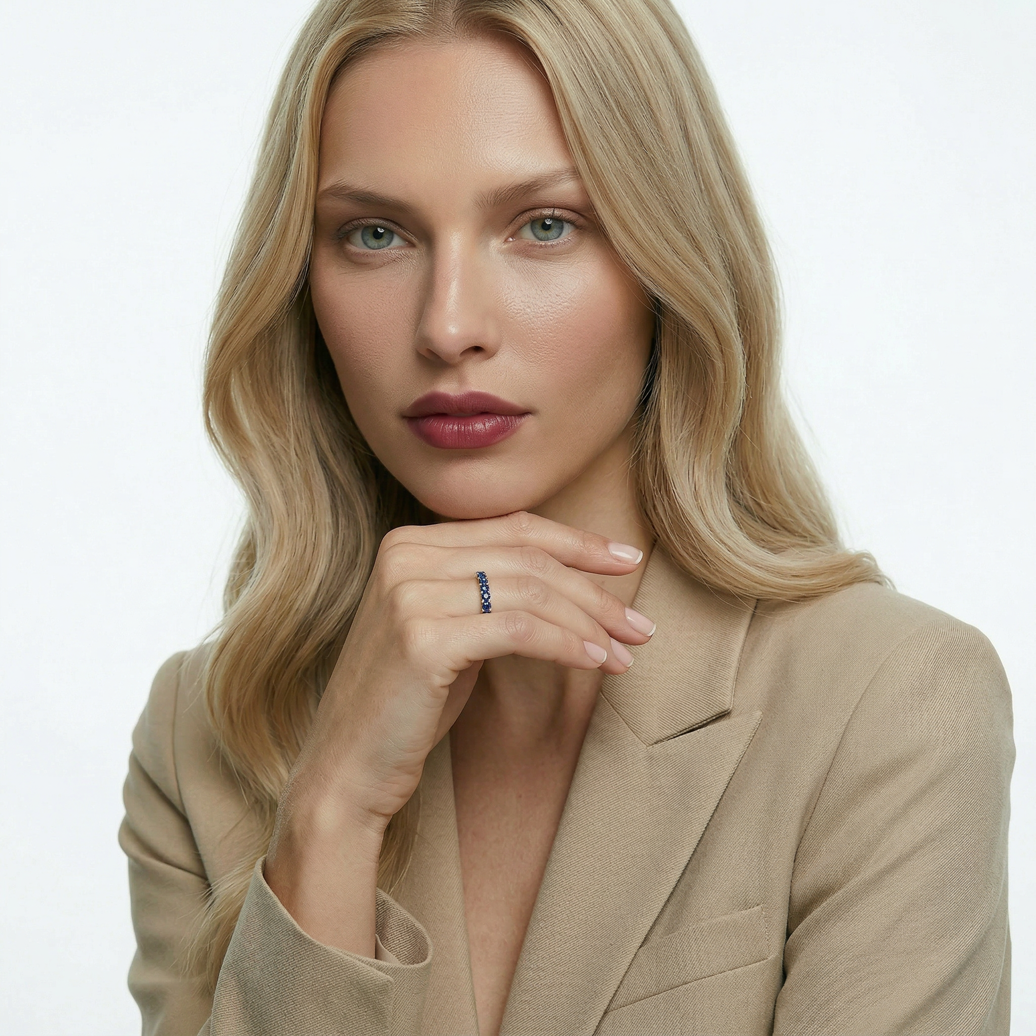 Pierścionek z żółtego złota z niebieskimi szafirami 9x0,15ct - 5