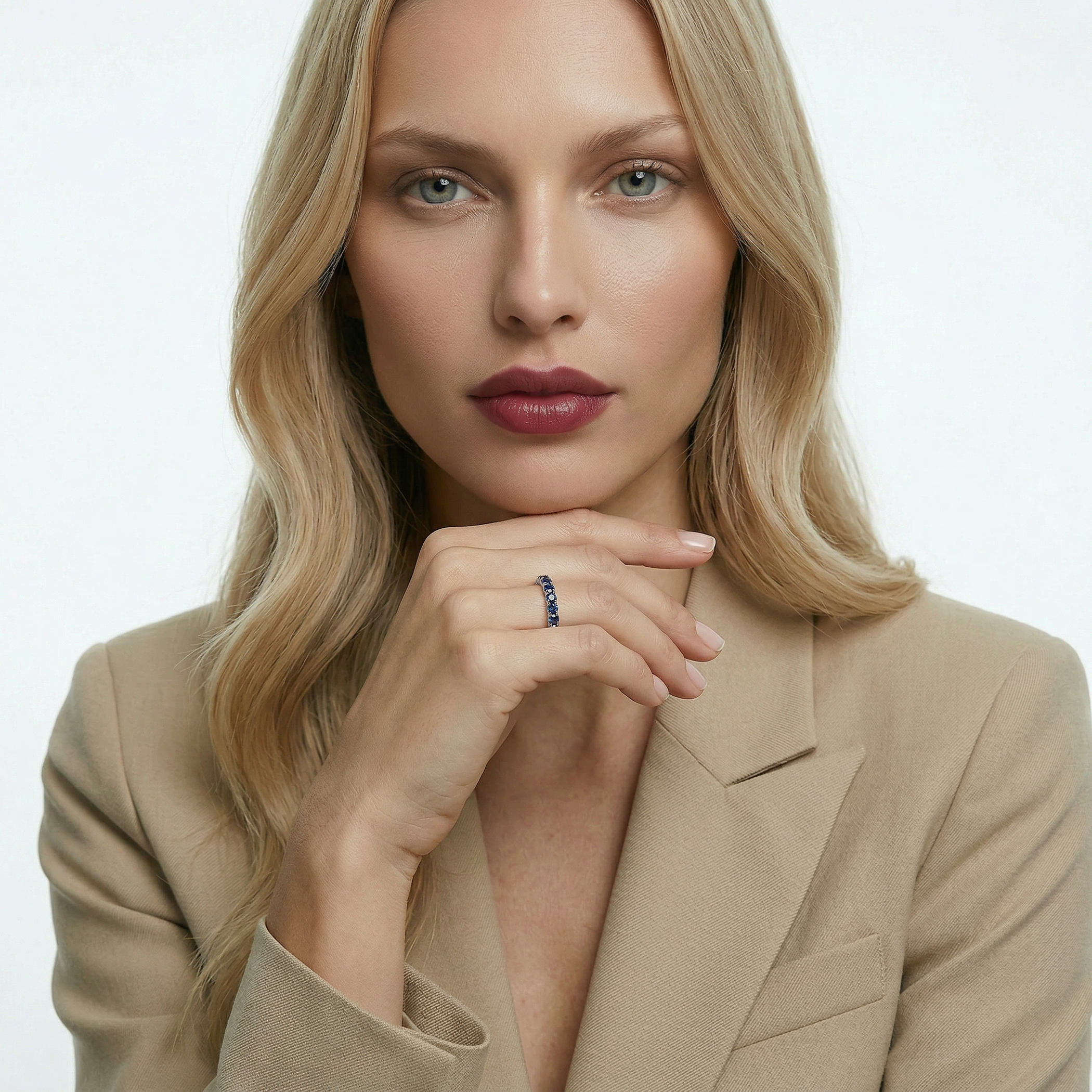 Pierścionek z białego złota z niebieskimi szafirami 15x0,15ct - 4