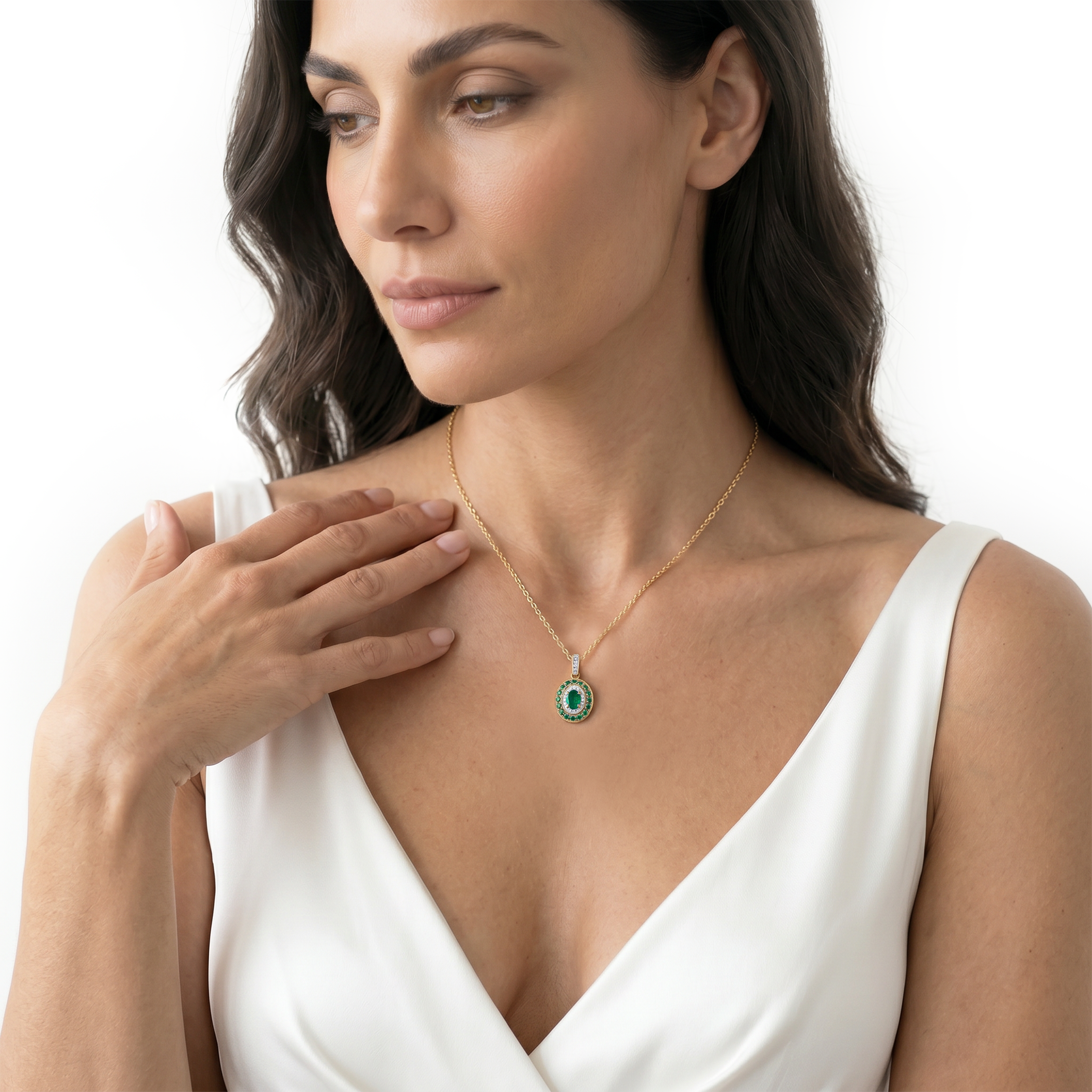 Rosavine pendant: two-tone gold, emeralds, diamonds - 5