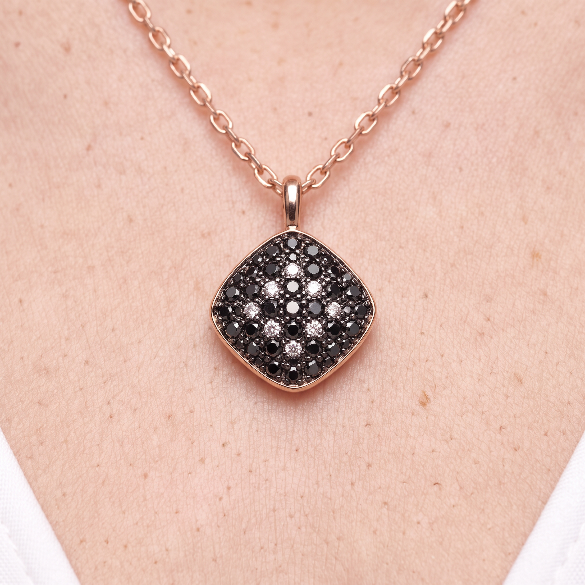 SAVICKI necklace: rose gold, black diamonds - 5