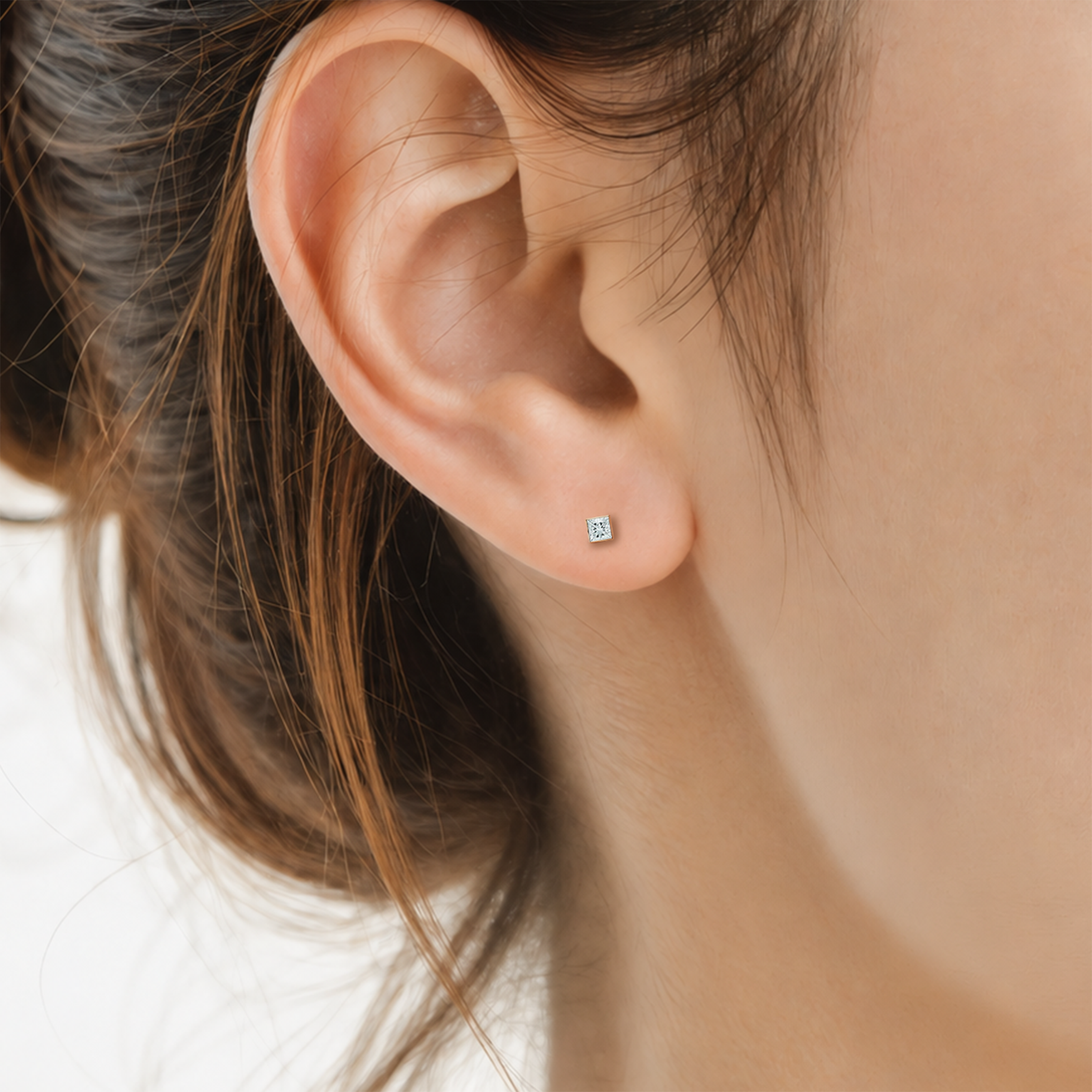 Pure earrings: yellow gold, diamonds - 5