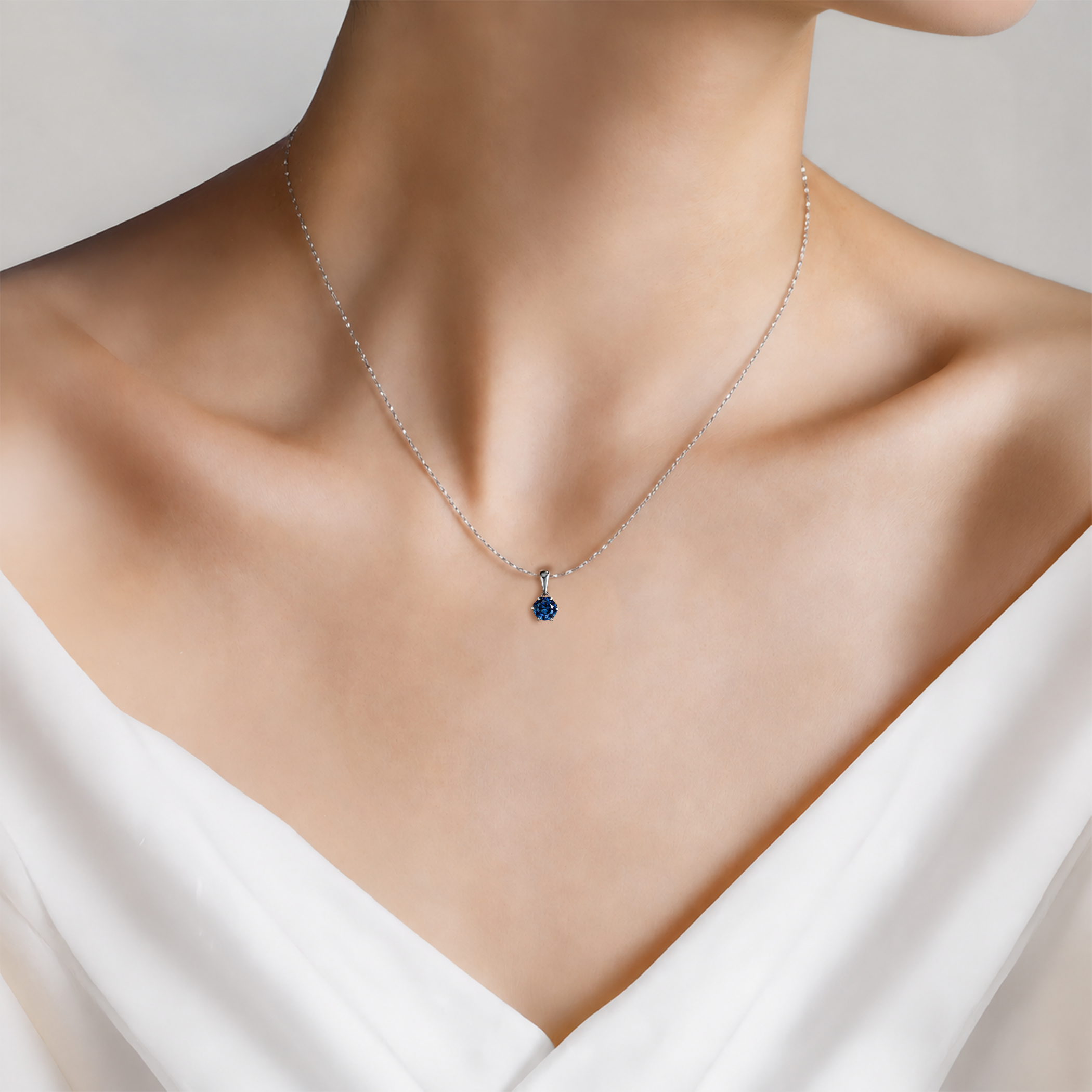 The Journey pendant: white gold, blue lab-grown diamond - 4