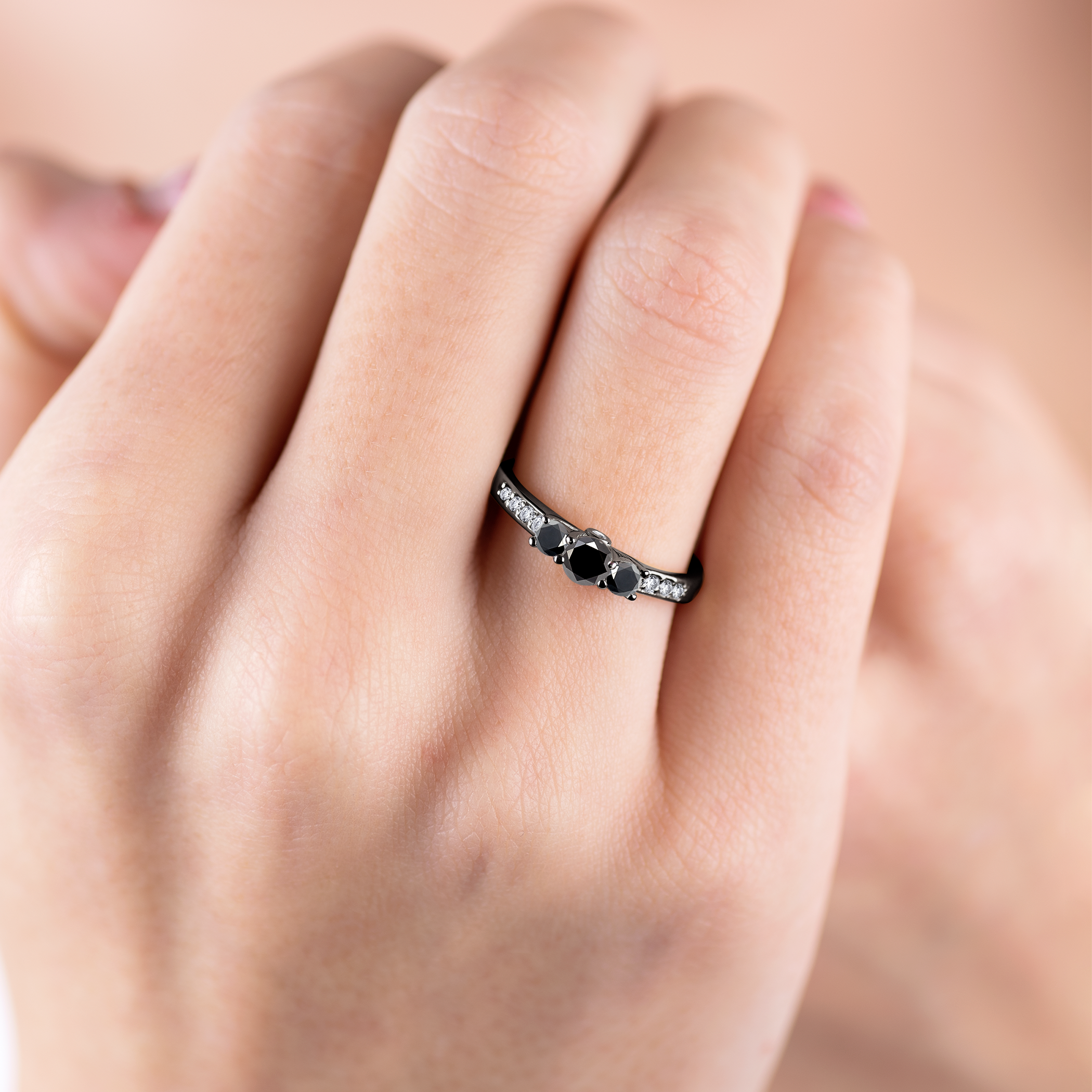 Pierścionek zaręczynowy Dream: czarne złoto, czarny diament - 6