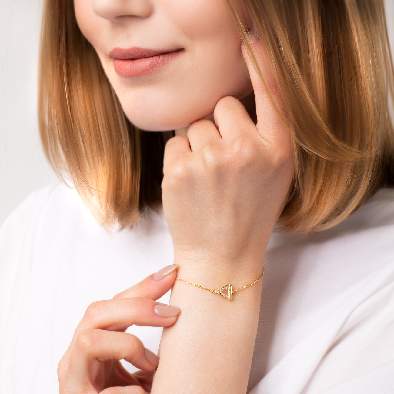 Bransoletka celebrytka trójkąt Savicki: srebrna pozłacana, cyrkonie - 5