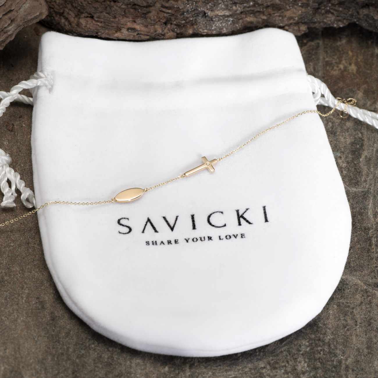 Bransoletka celebrytka krzyżyk złota 585 z białym diamentem 0.01ct 18cm