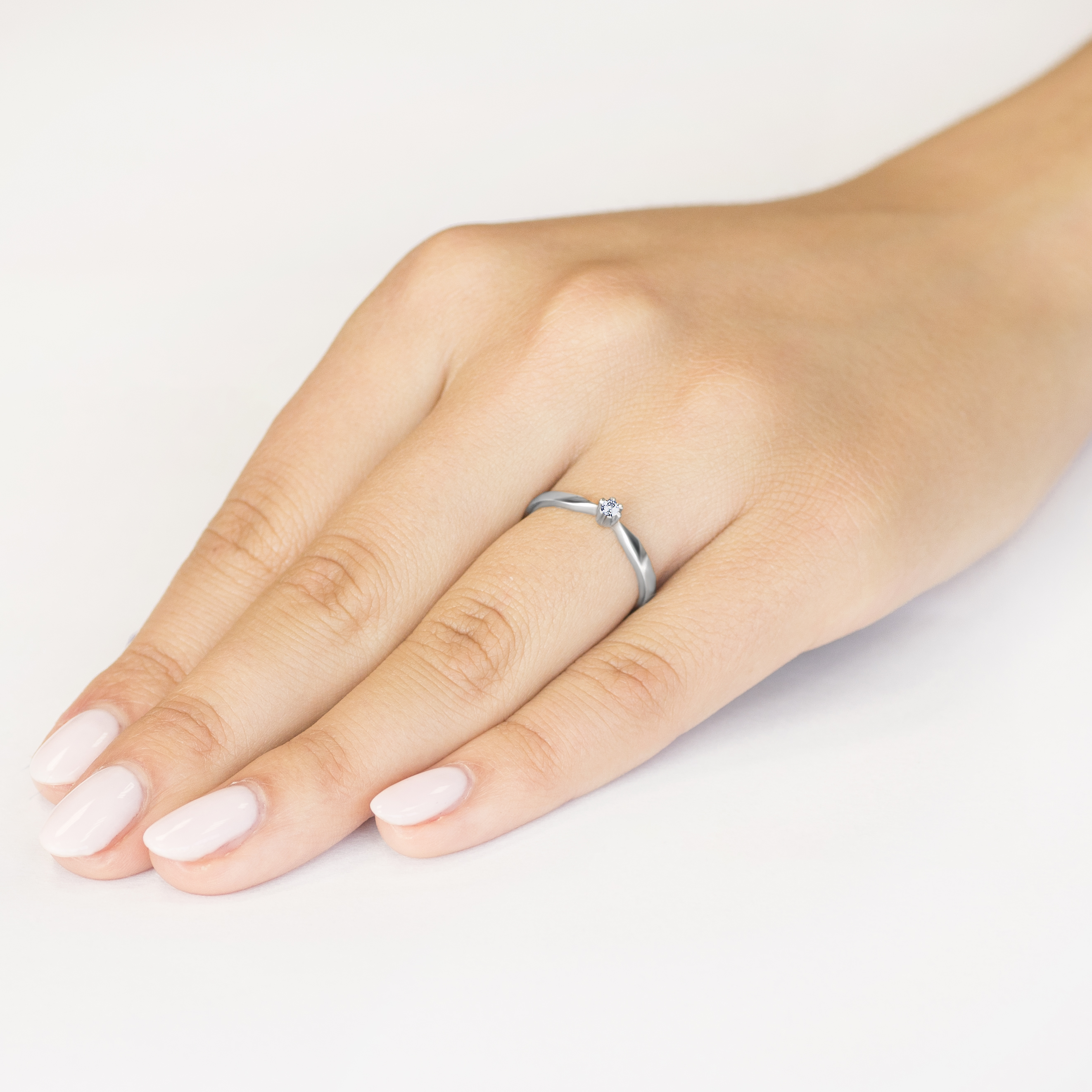 Pierścionek zaręczynowy Triumph of Love: białe złoto, diament