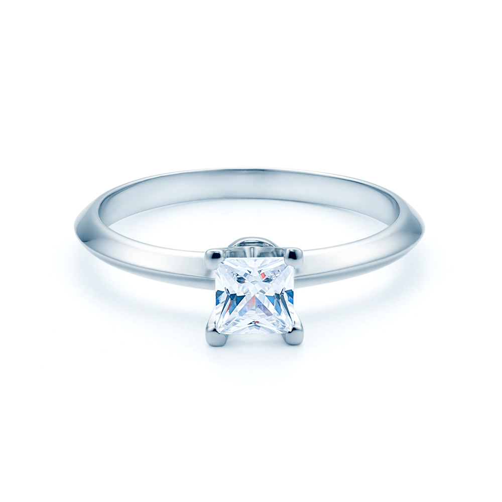 Zásnubný prsteň: biele zlato, diamant