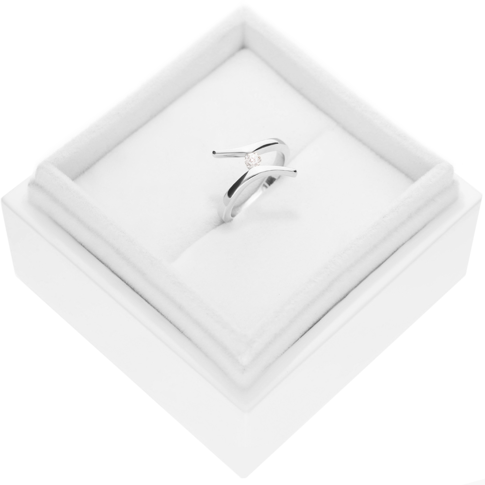 Pierścionek zaręczynowy SAVICKI: białe złoto, diament