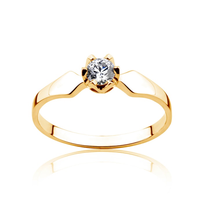 Solitaire Engagement Ring: gold, diamond