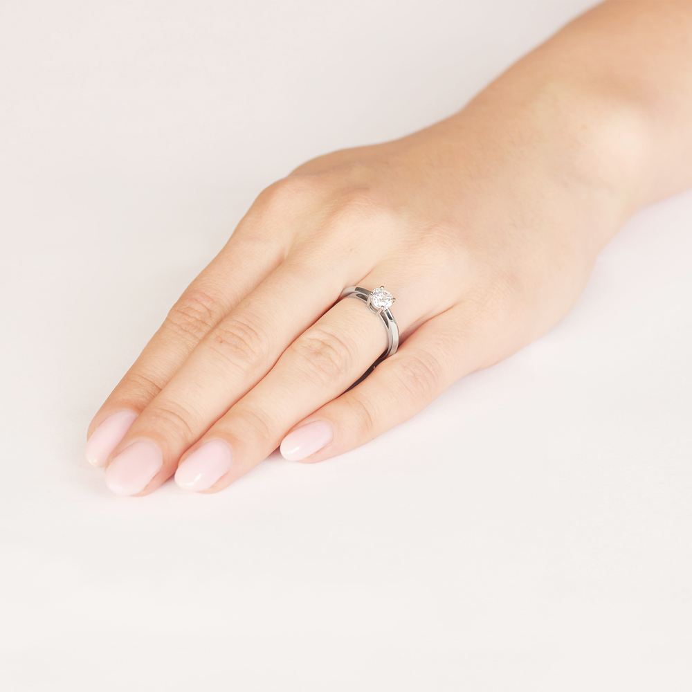 Pierścionek zaręczynowy SAVICKI: białe złoto, diament