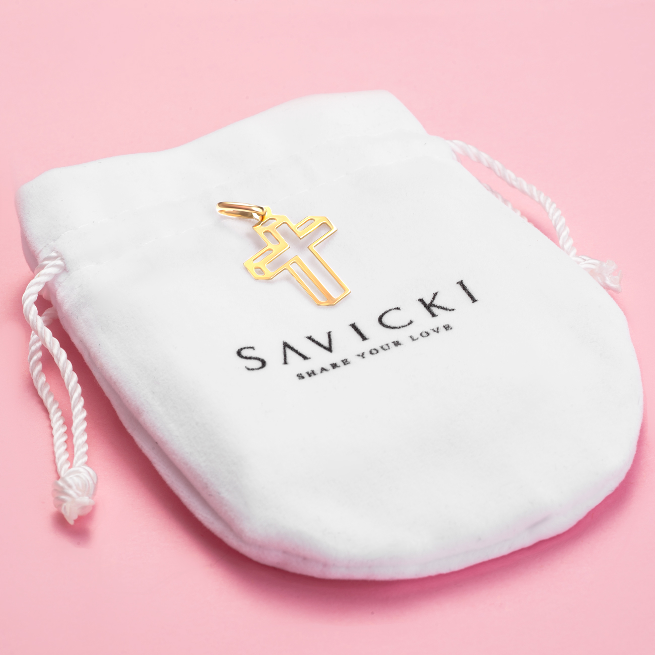 Zawieszka krzyżyk Savicki: złota