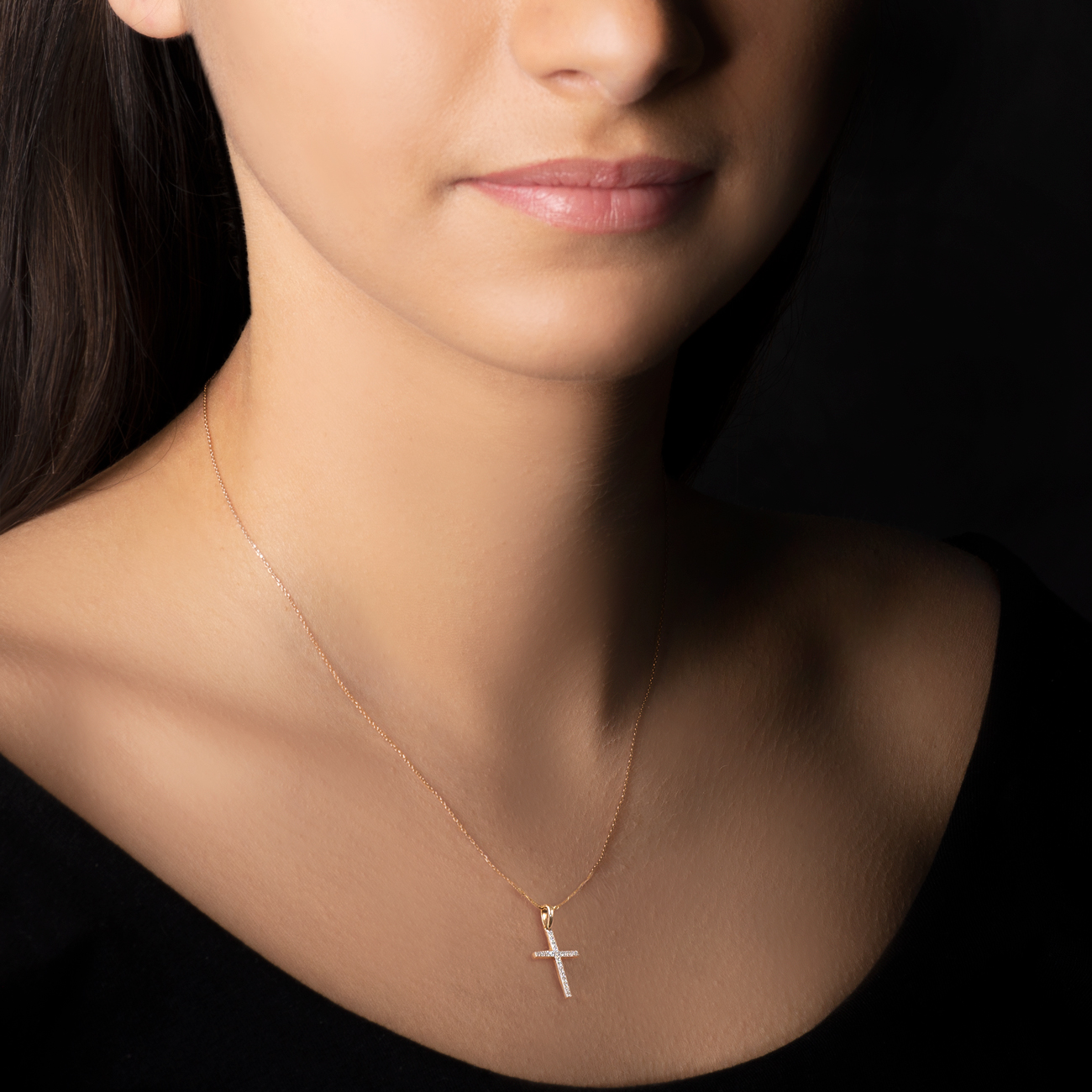 Zawieszka krzyżyk Savicki: złoty, diamenty - 4