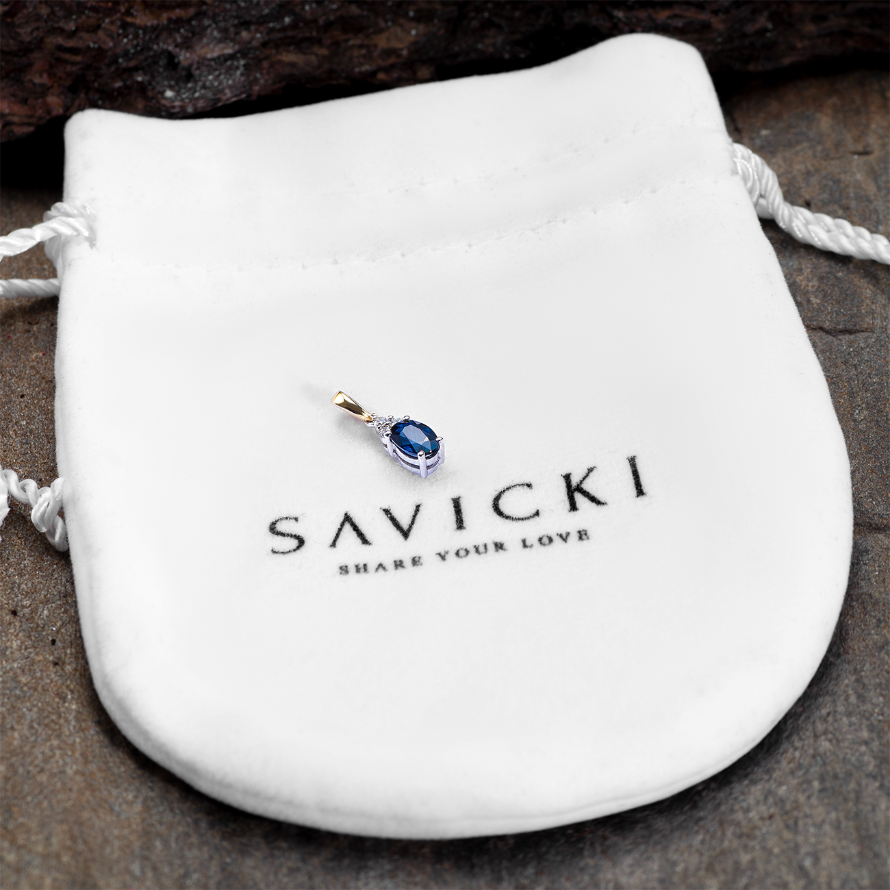 Zawieszka Savicki: dwukolorowe złoto, diamenty, tanzanit