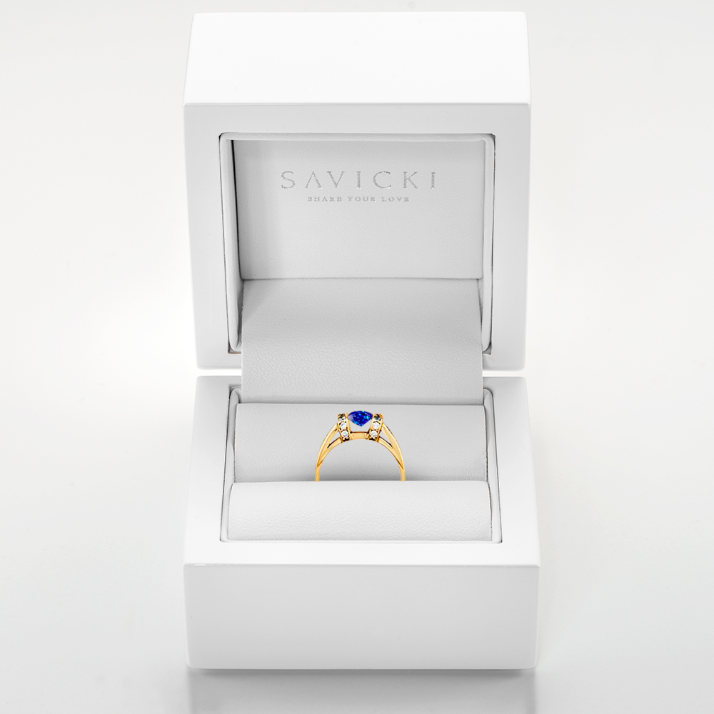 Pierścionek Heart of the Ocean: złoty, niebieski szafir