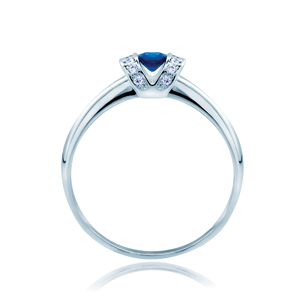 Pierścionek zaręczynowy SAVICKI: białe złoto, niebieski szafir