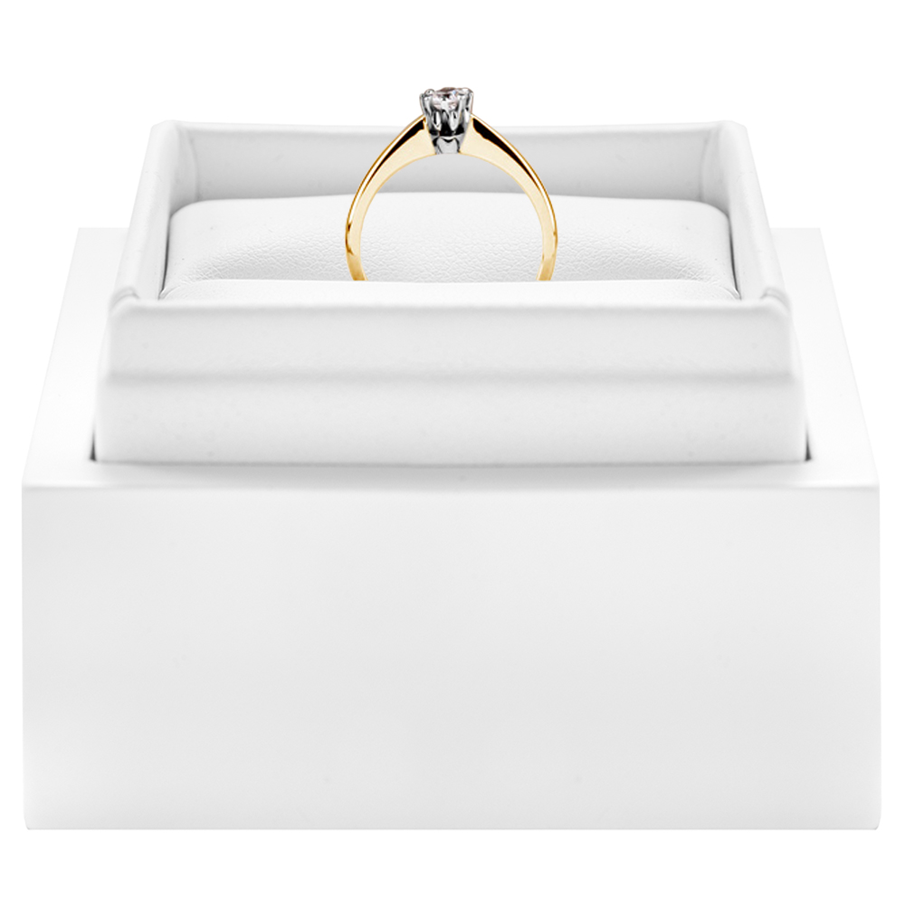 Pierścionek zaręczynowy Triumph of Love: dwukolorowe złoto, z diamentem