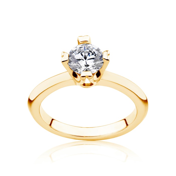 Solitaire Engagement Ring: gold, diamond