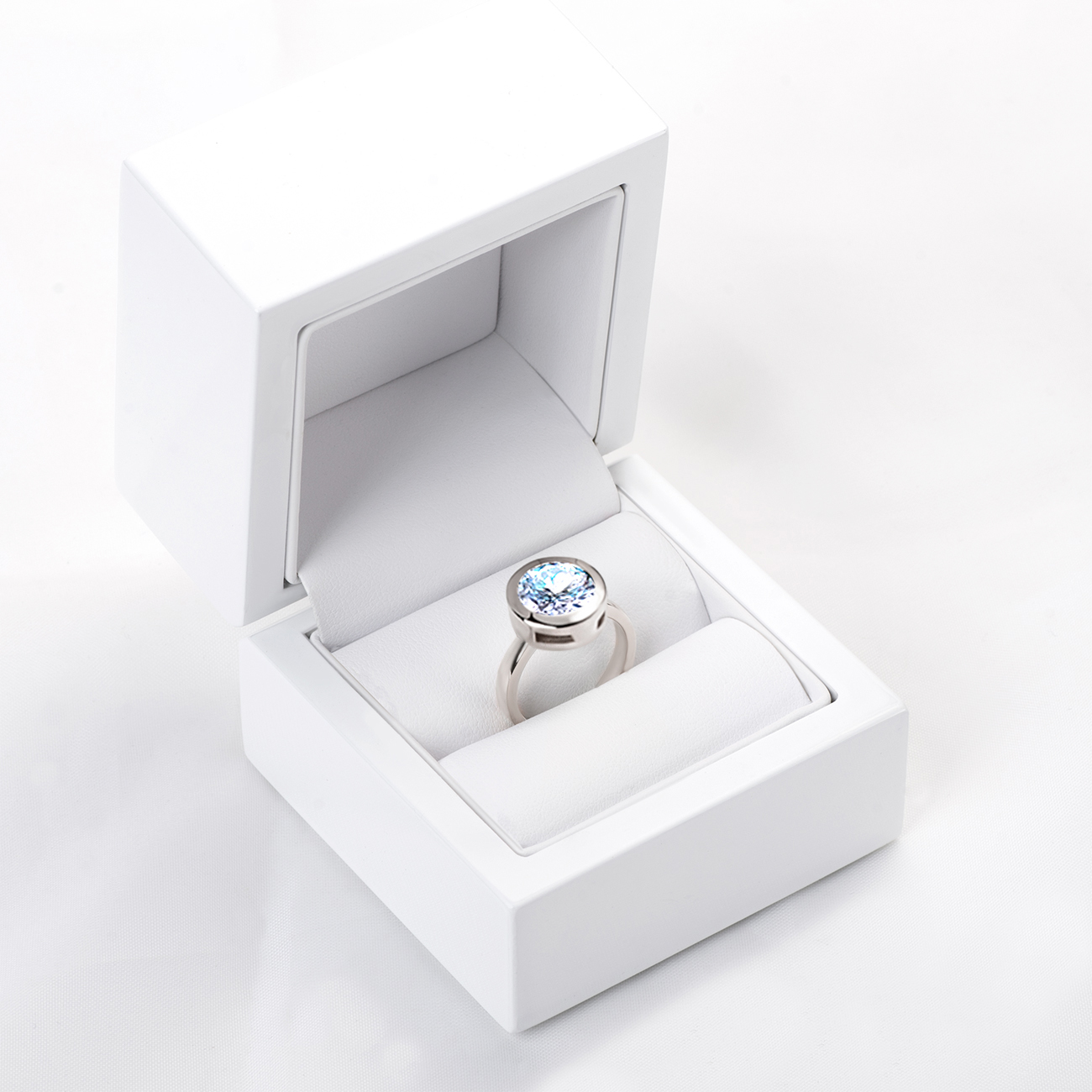 Verlobungsring SAVICKI: Weißgold, Diamant