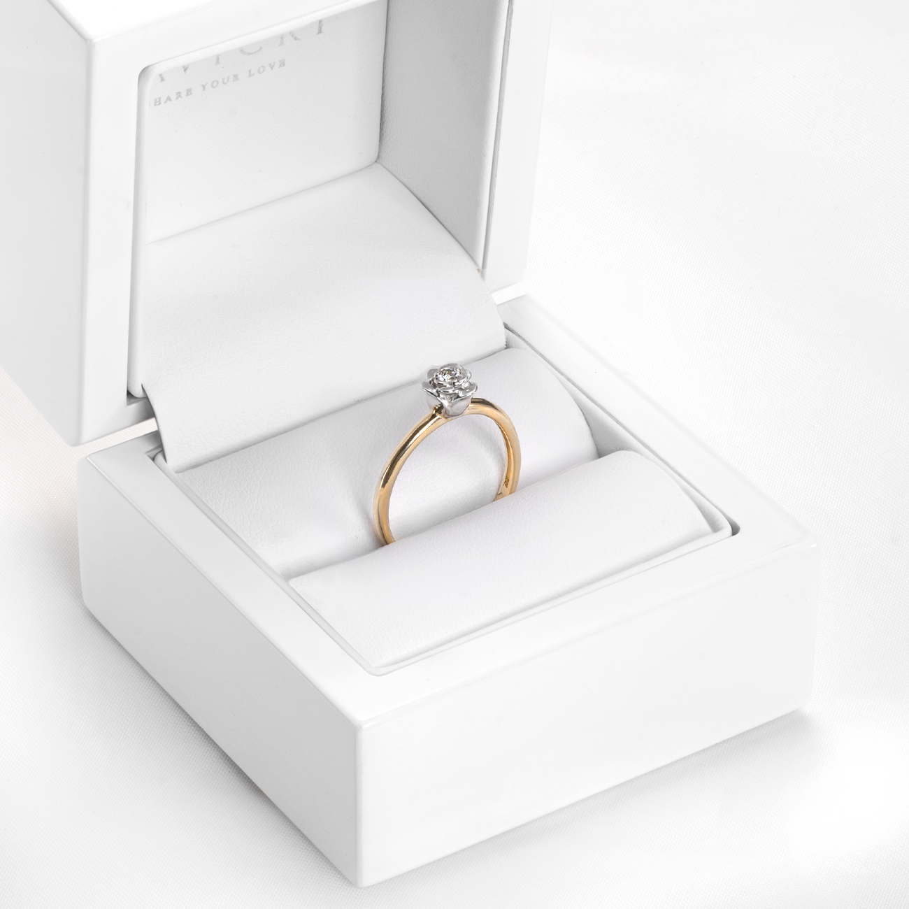 Pierścionek zaręczynowy SAVICKI: dwukolorowe złoto, diament