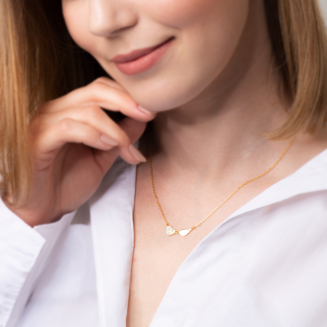 Naszyjnik celebrytka serce Savicki: srebrny pozłacany, cyrkonie