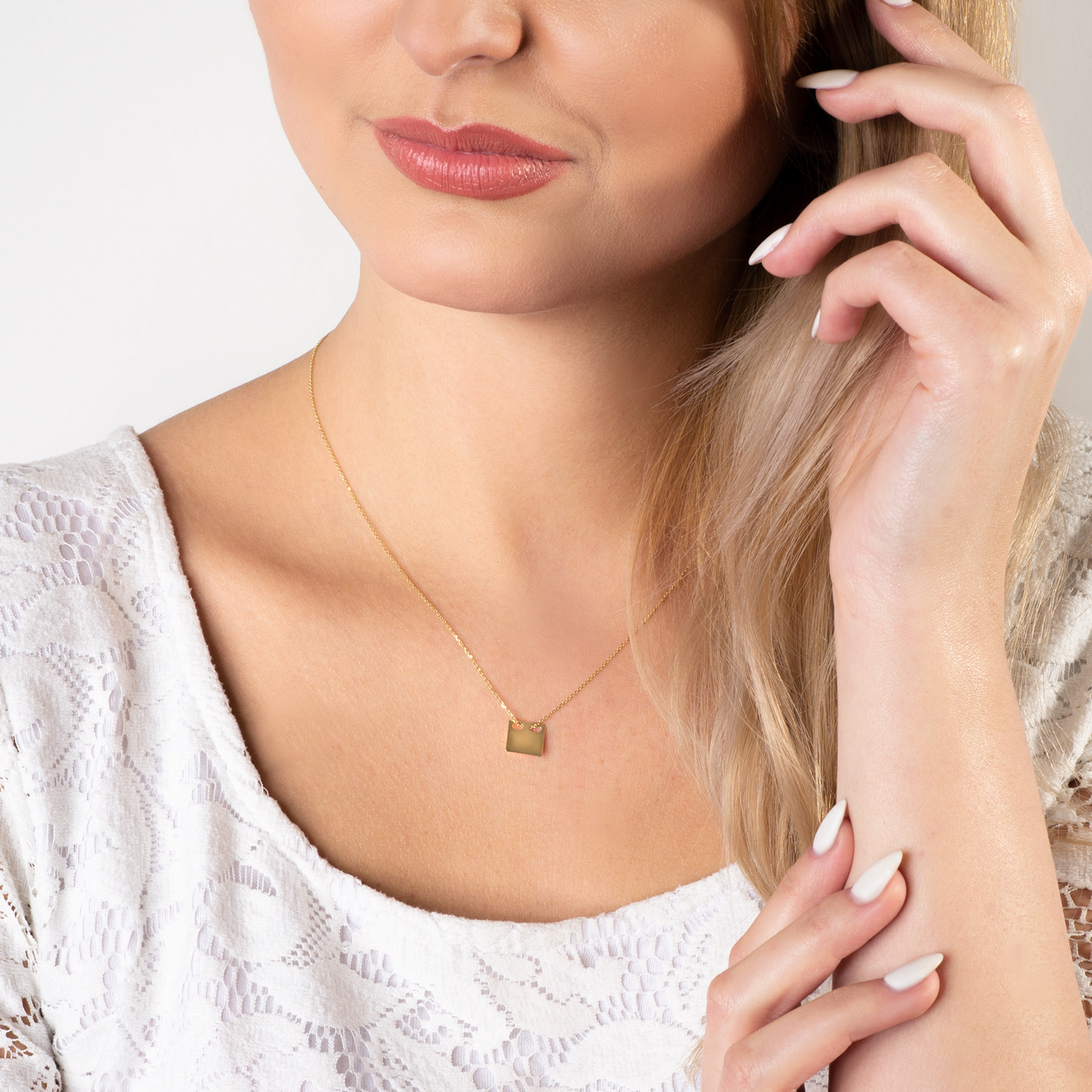 Naszyjnik kwadrat z żółtego złota - 4