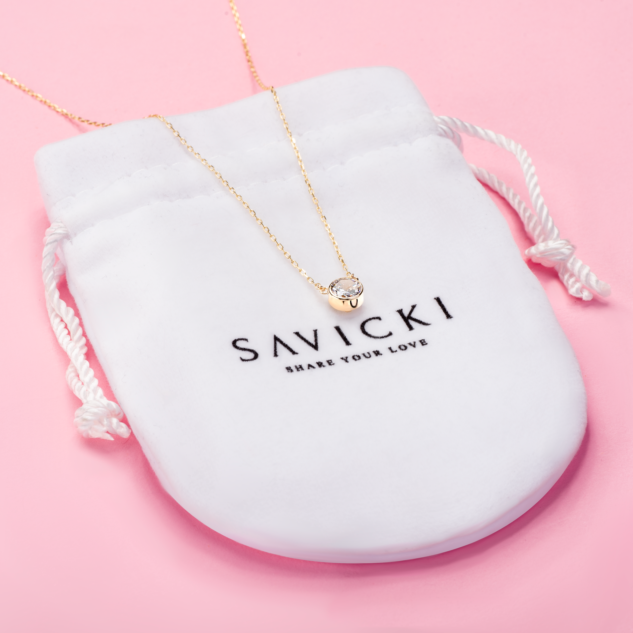 Naszyjnik Savicki: złoty, cyrkonia