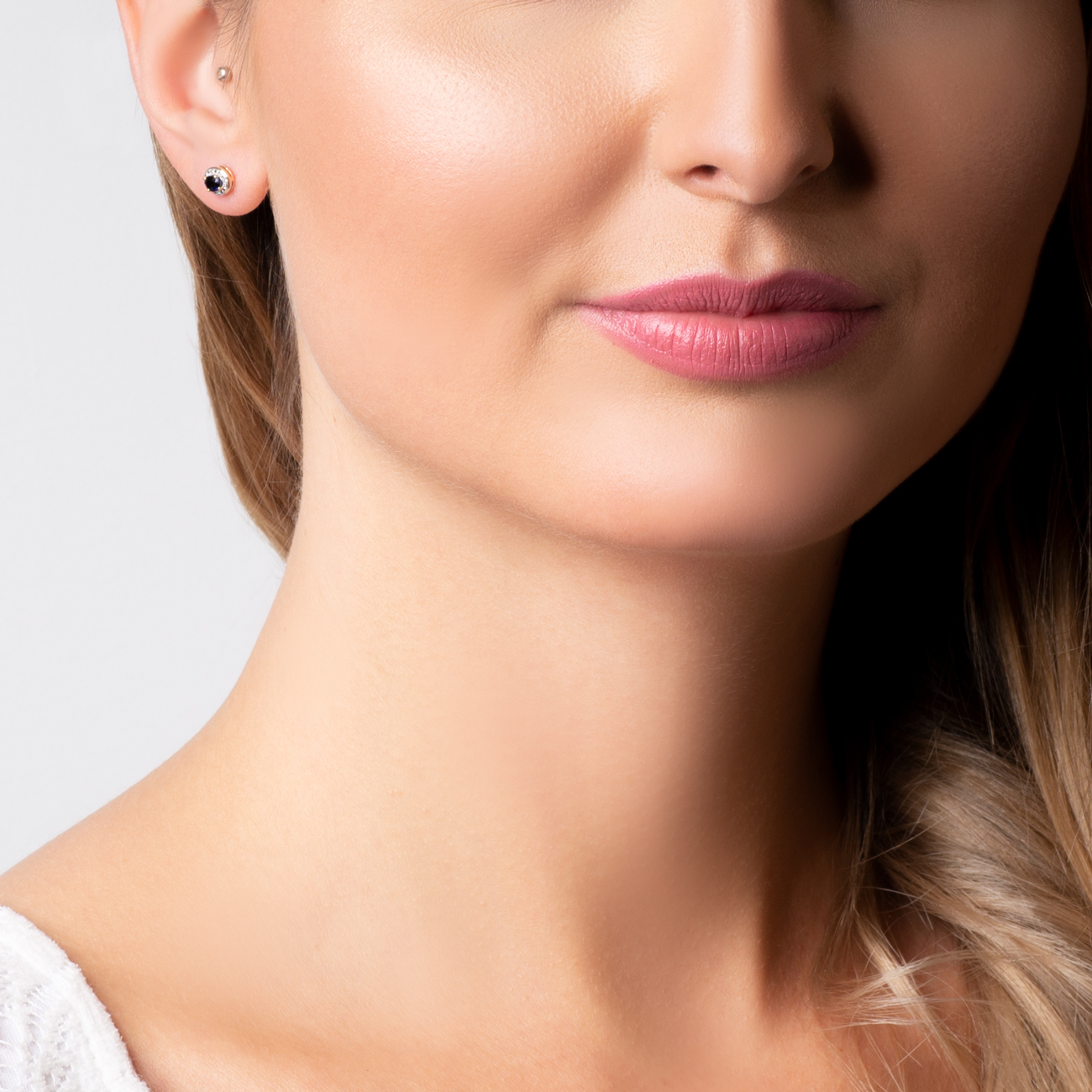 Ohrringe Savicki: Gold, Diamanten, Tansanite